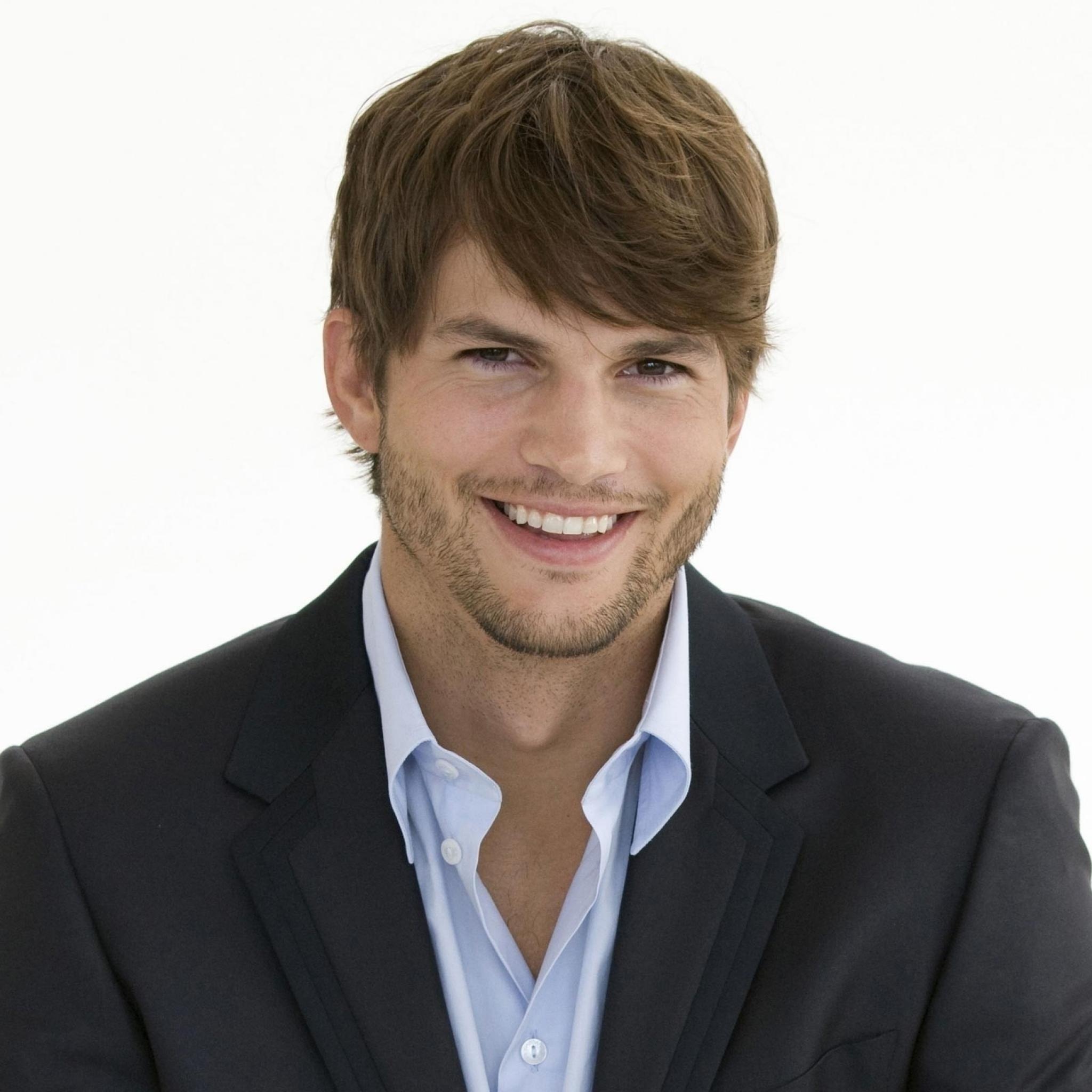 Ashton Kutcher Movies, HD wallpapers, Celebrity photoshoot, 4k resolution, 2050x2050 HD Phone