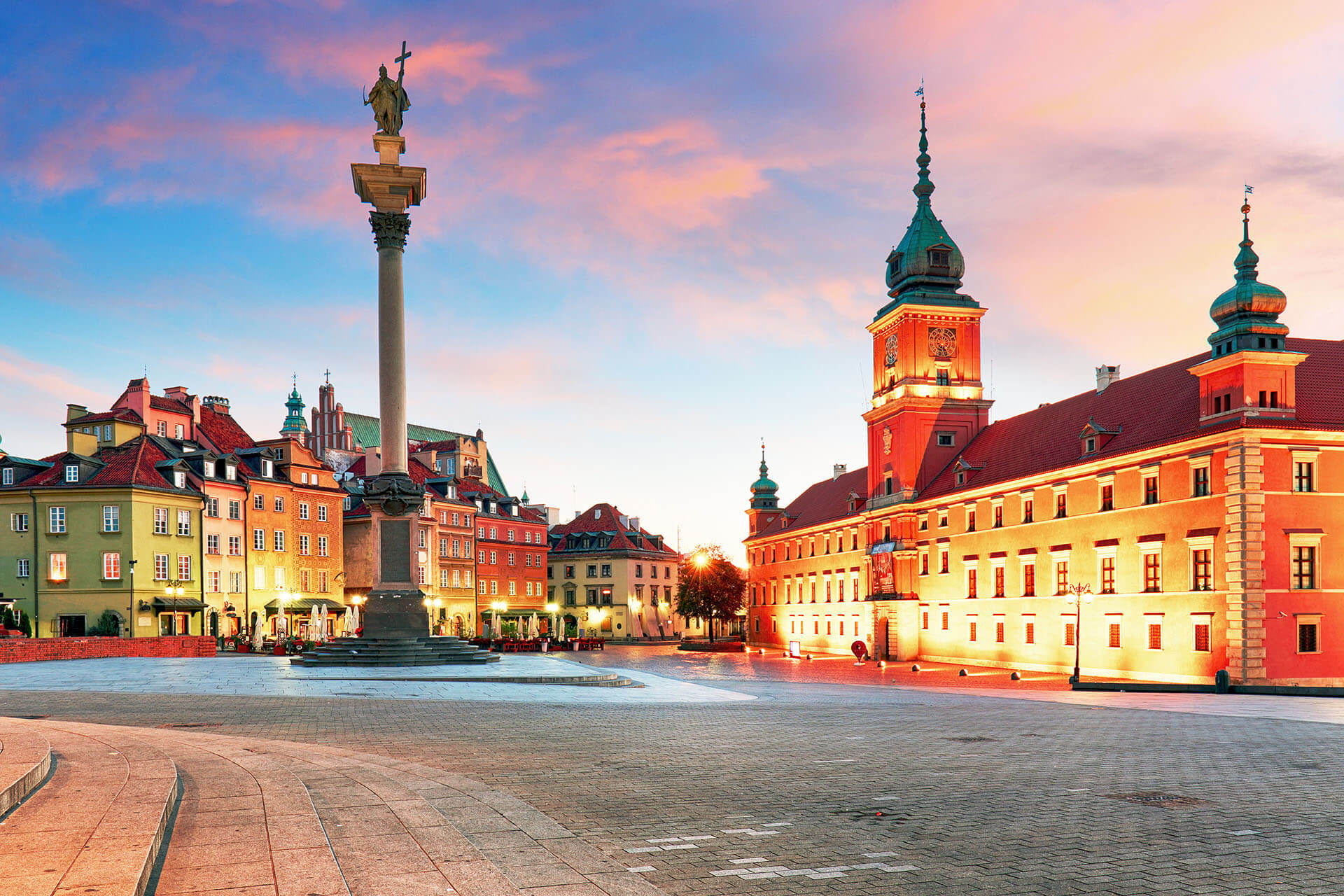 Warsaw Old Town, Poland Wallpaper, 1920x1280 HD Desktop