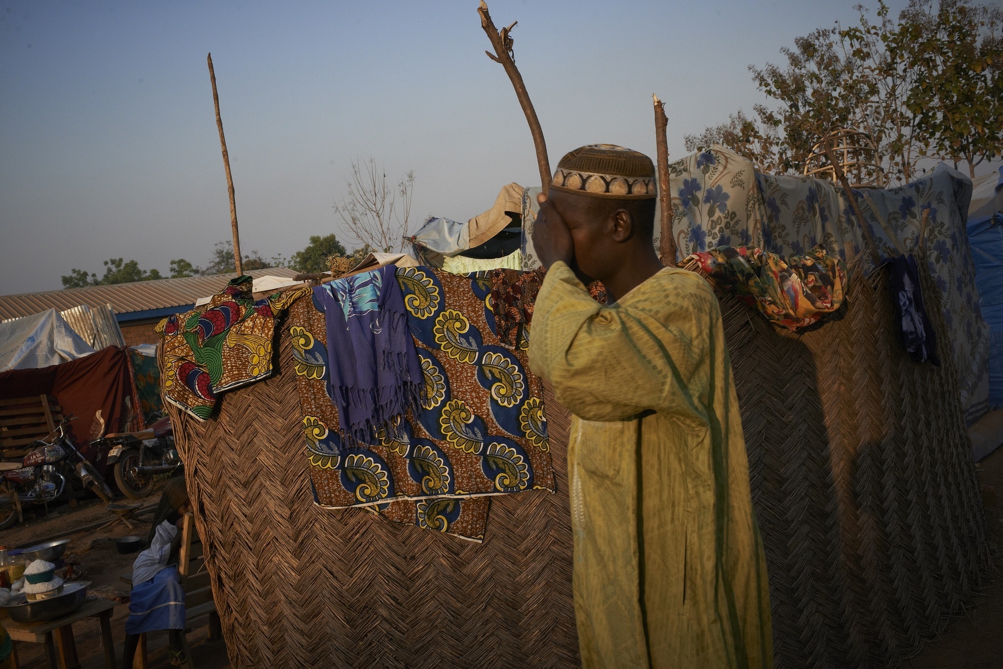 Central African Republic crisis, Trust,, 2050x1370 HD Desktop