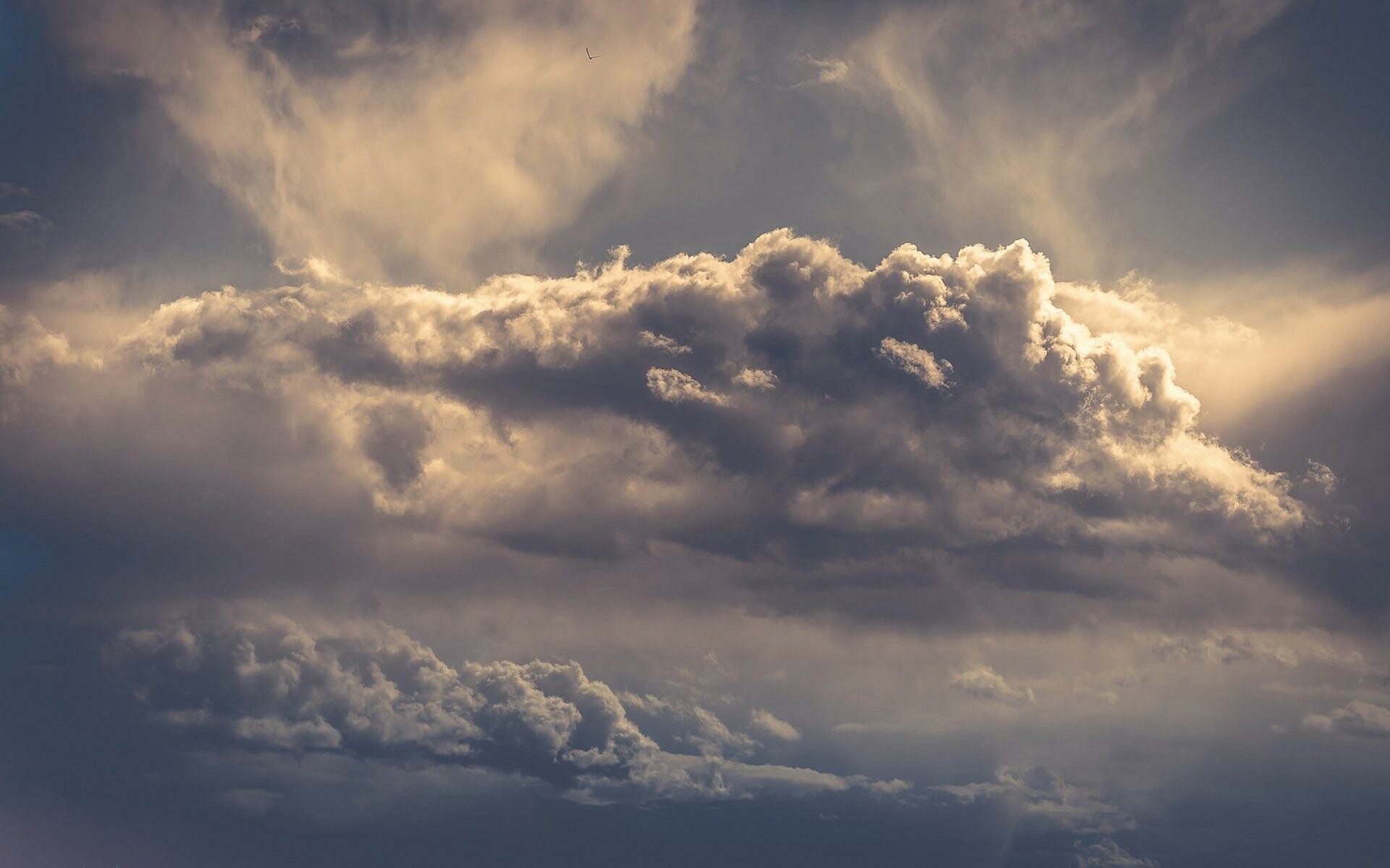 Storm clouds, Dark and heavy, Free photo, Intense atmosphere, 1920x1200 HD Desktop