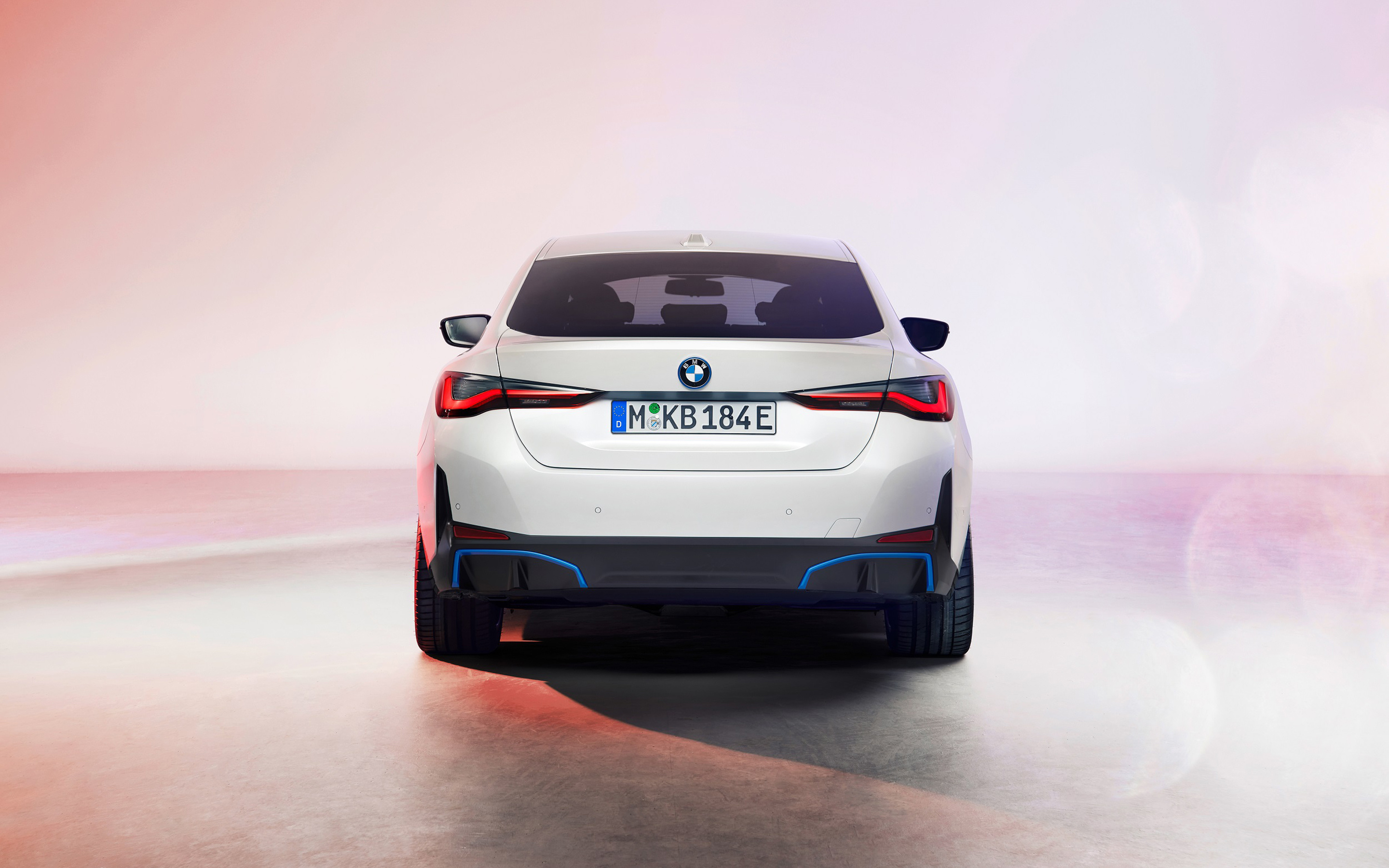 BMW i4, Auto, 2022, Rear view, 2880x1800 HD Desktop