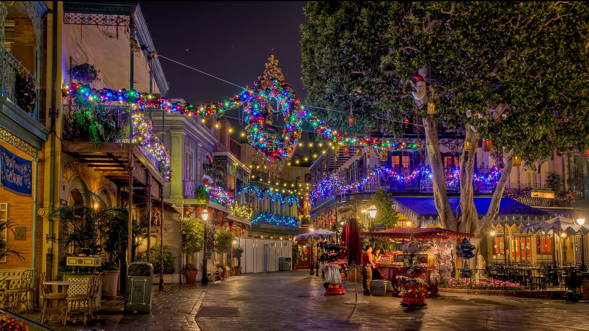 Free Christmas lights, Travel USA, Festive wallpaper, Holiday season, 1920x1080 Full HD Desktop