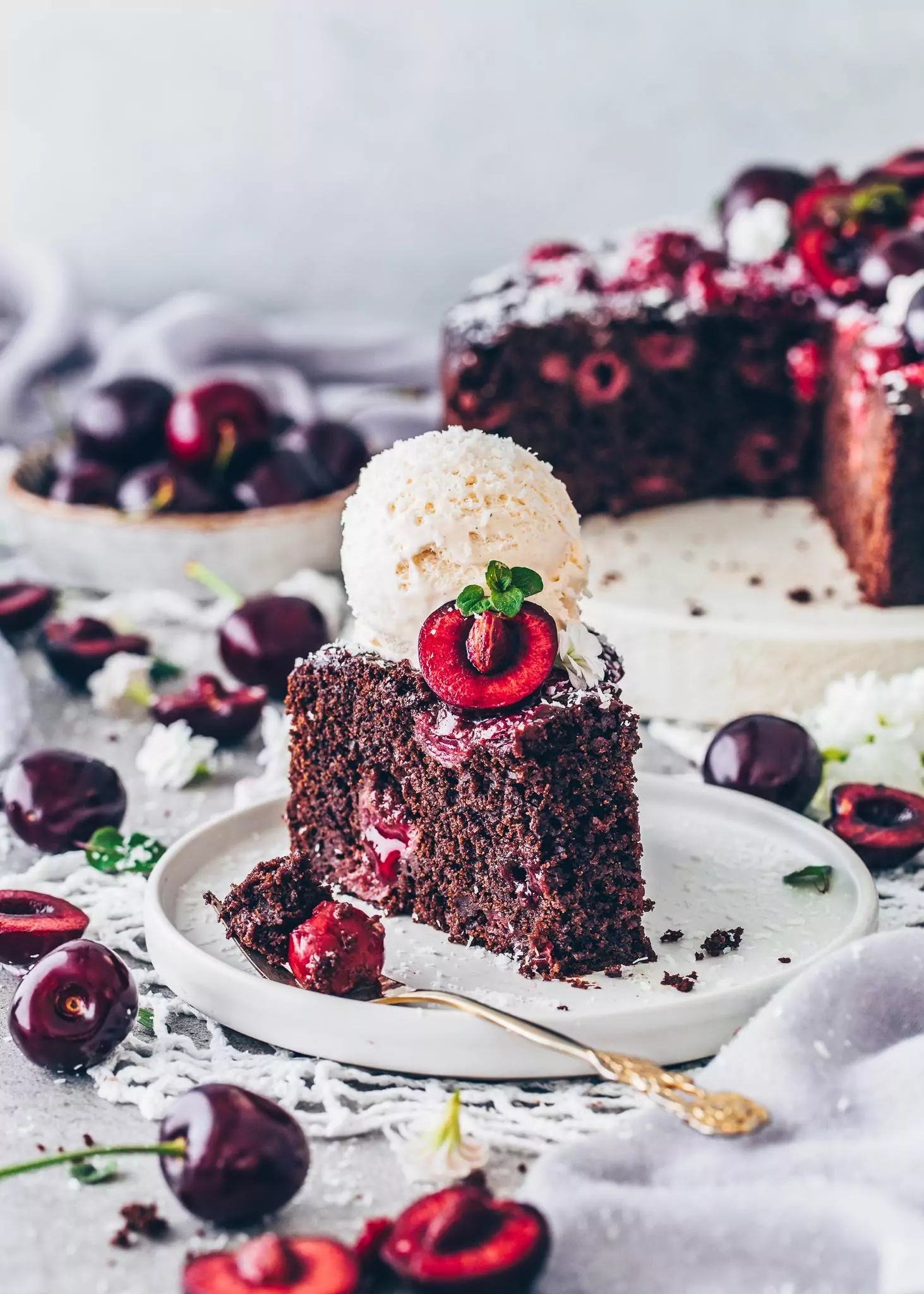 Vegan cherry cake indulgence, Irresistible cherry recipe, Bianca Zapatka's masterpiece, Sweet plant-based delight, 1470x2050 HD Phone