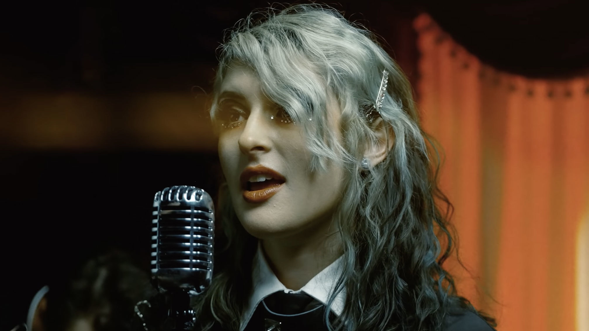 Mothica's new single, Powerful and casualty, Inspirational Kerrang, 2020x1140 HD Desktop