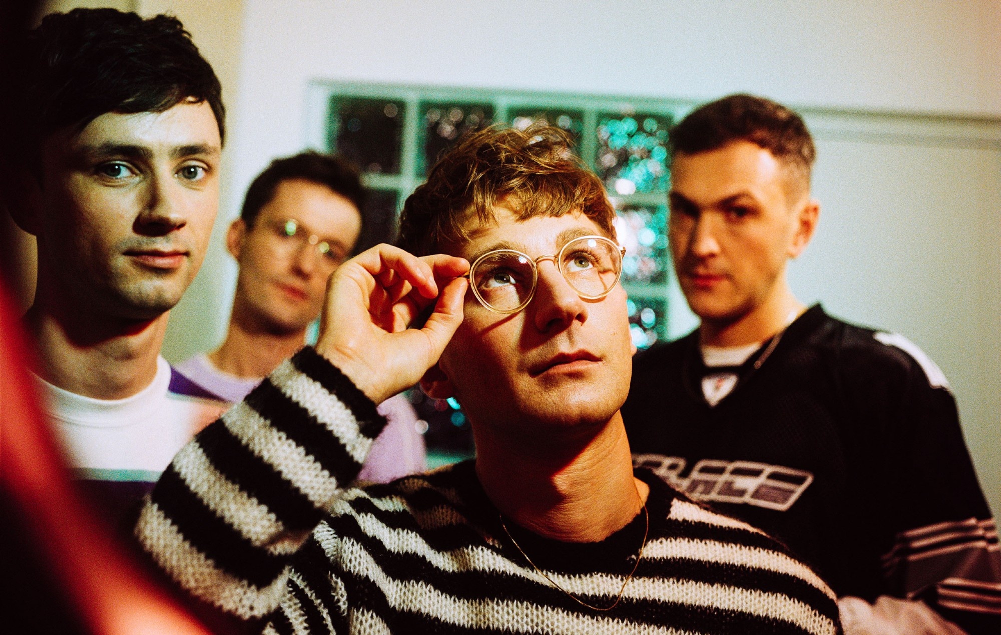 Glass Animals and video games, Musical inspiration, Creative process, COVID-19 impact, 2000x1270 HD Desktop