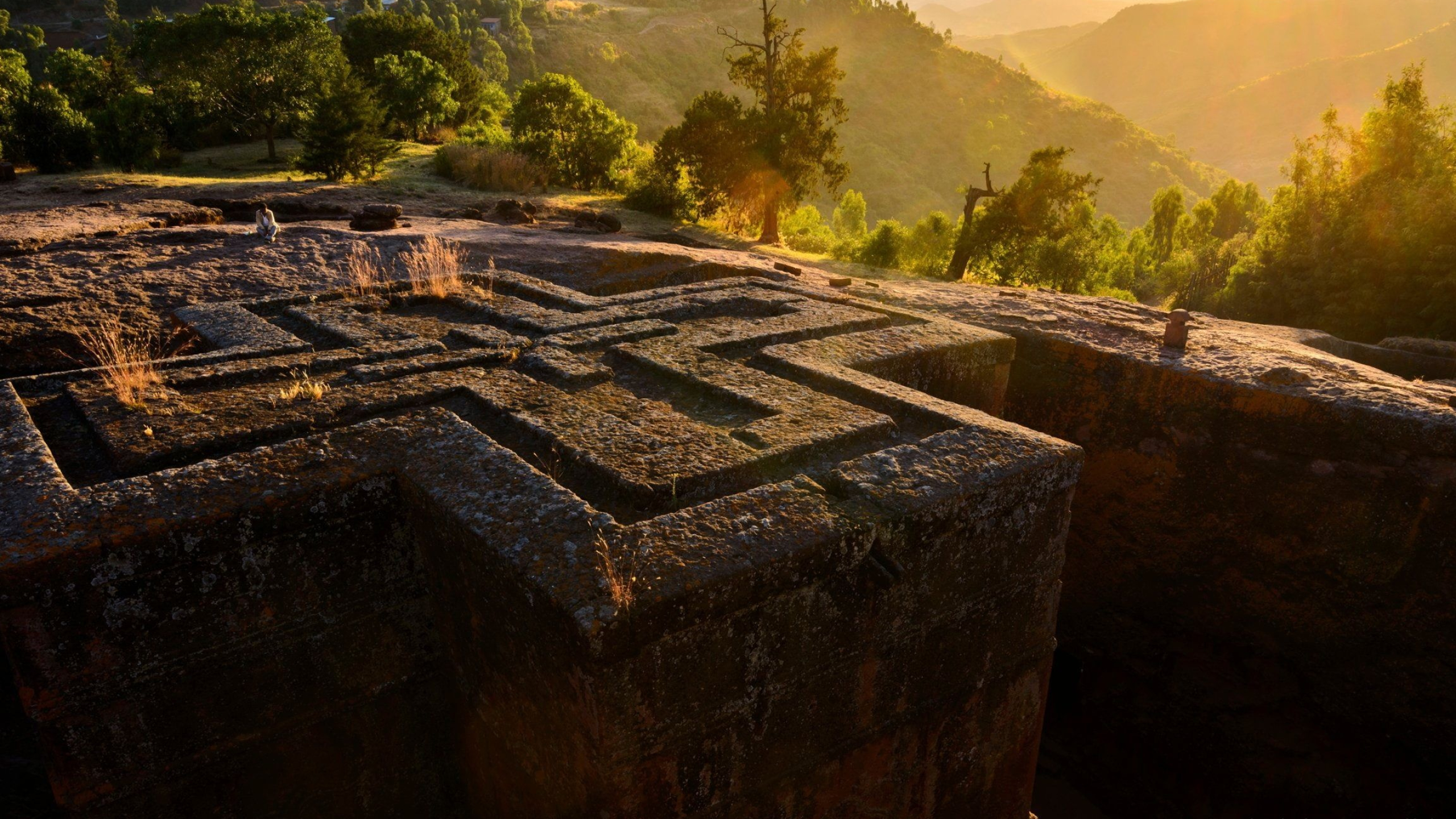 Church of Saint George, Ethiopia Wallpaper, 2560x1440 HD Desktop