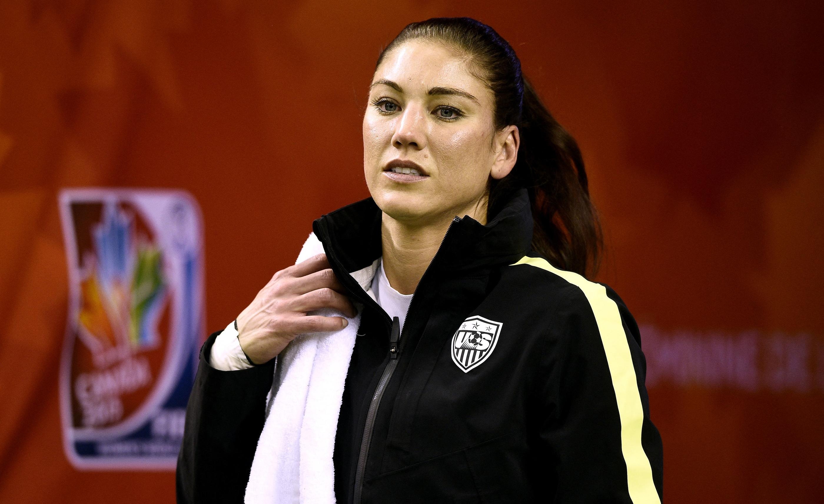 Hope Solo, alcoolique, treatment program, 2800x1720 HD Desktop