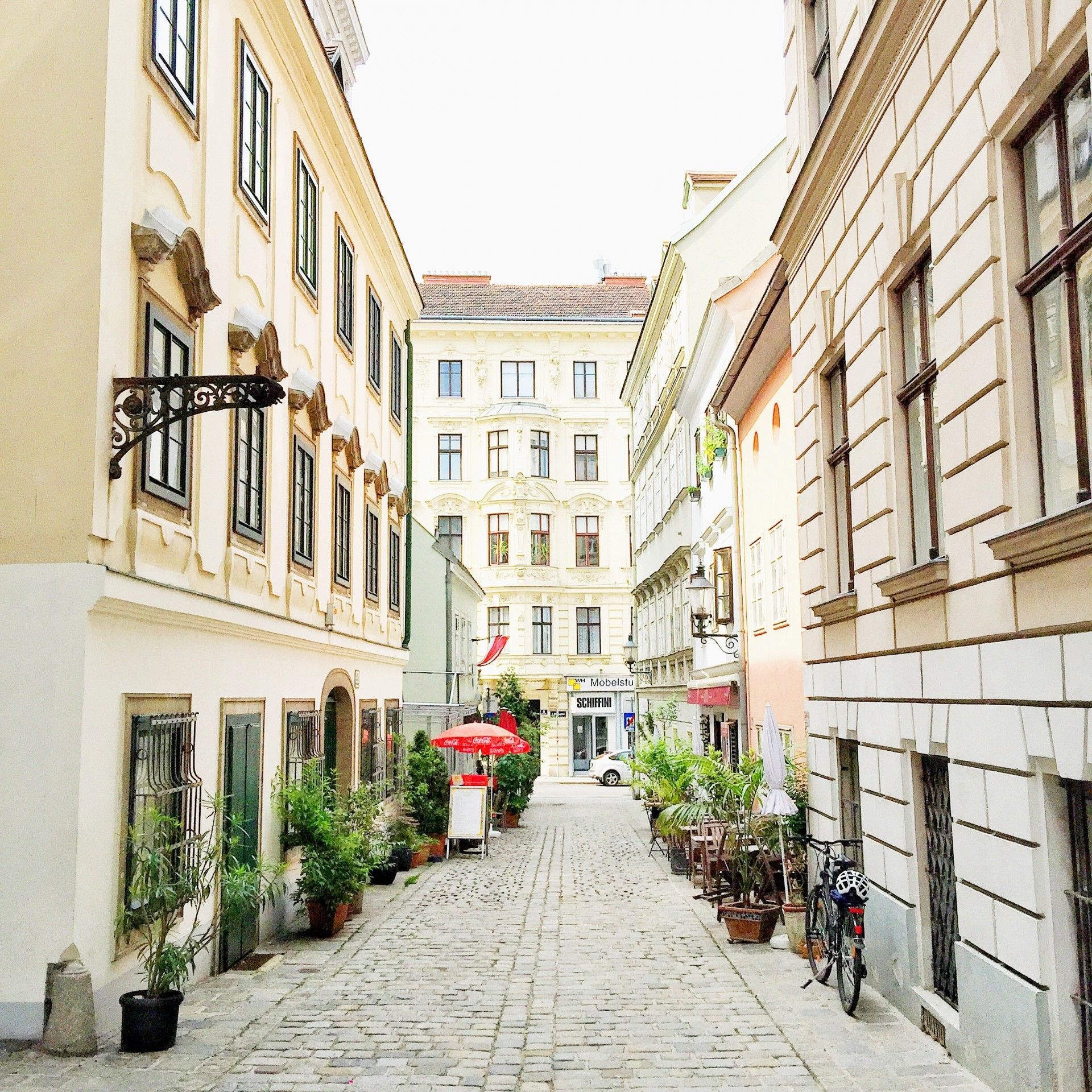 Vienna Spittelberg Village, Travel blog, Lifestyle and travel, Austria, 1920x1920 HD Phone