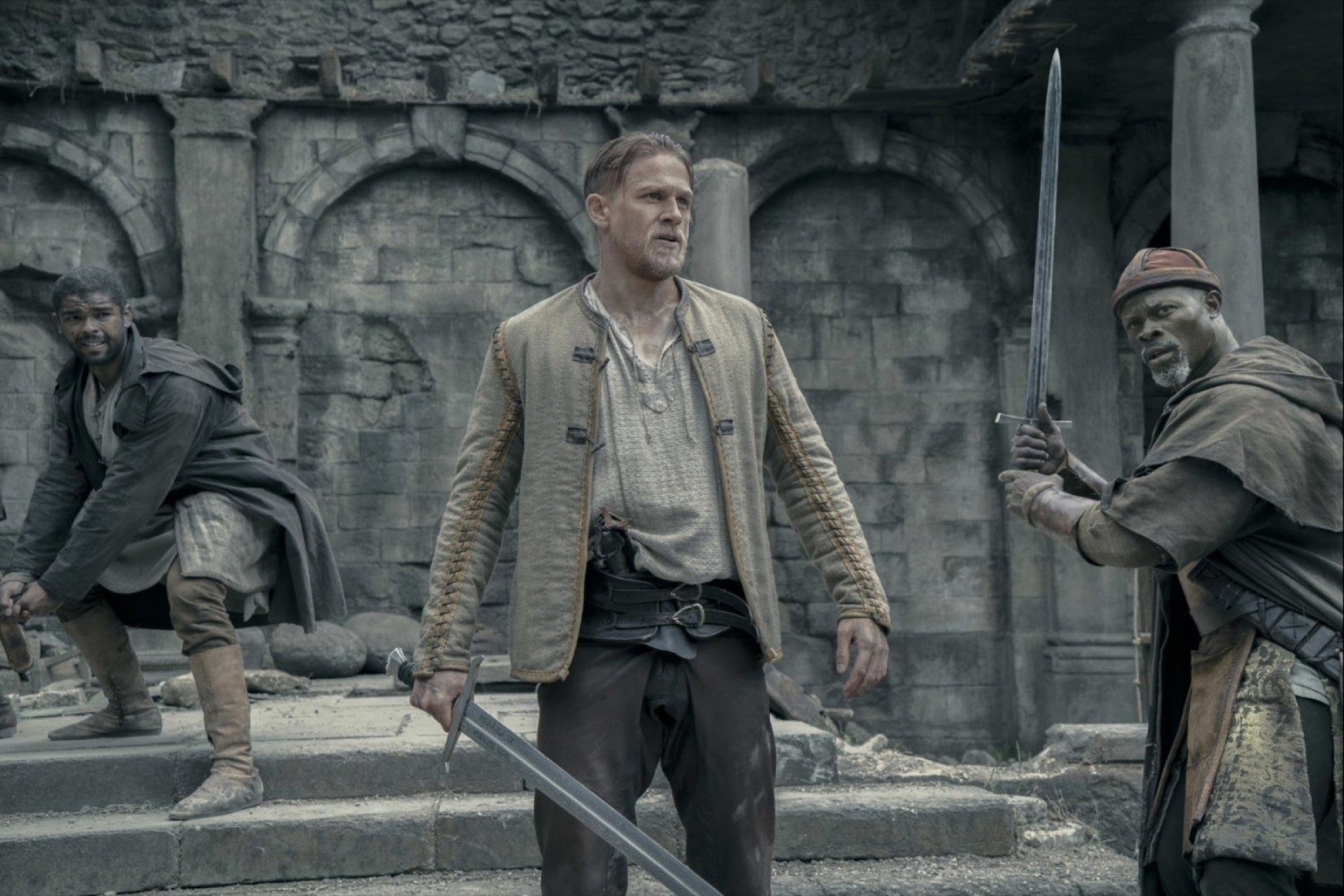 King Arthur: Legend of the Sword, Must-see movie, Legendary sword, Box office flop, 2000x1340 HD Desktop