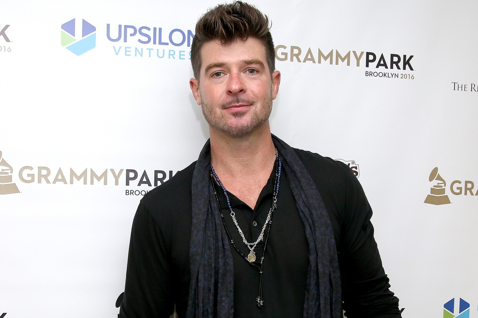 Robin Thicke, Wallpapers, Music, 4K, 2000x1340 HD Desktop