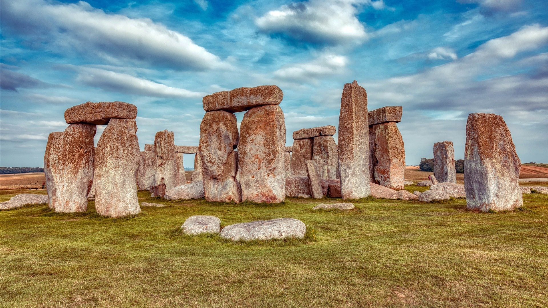 Stonehenge, Autumn in England, Scenic beauty, 1920x1080 Full HD Desktop