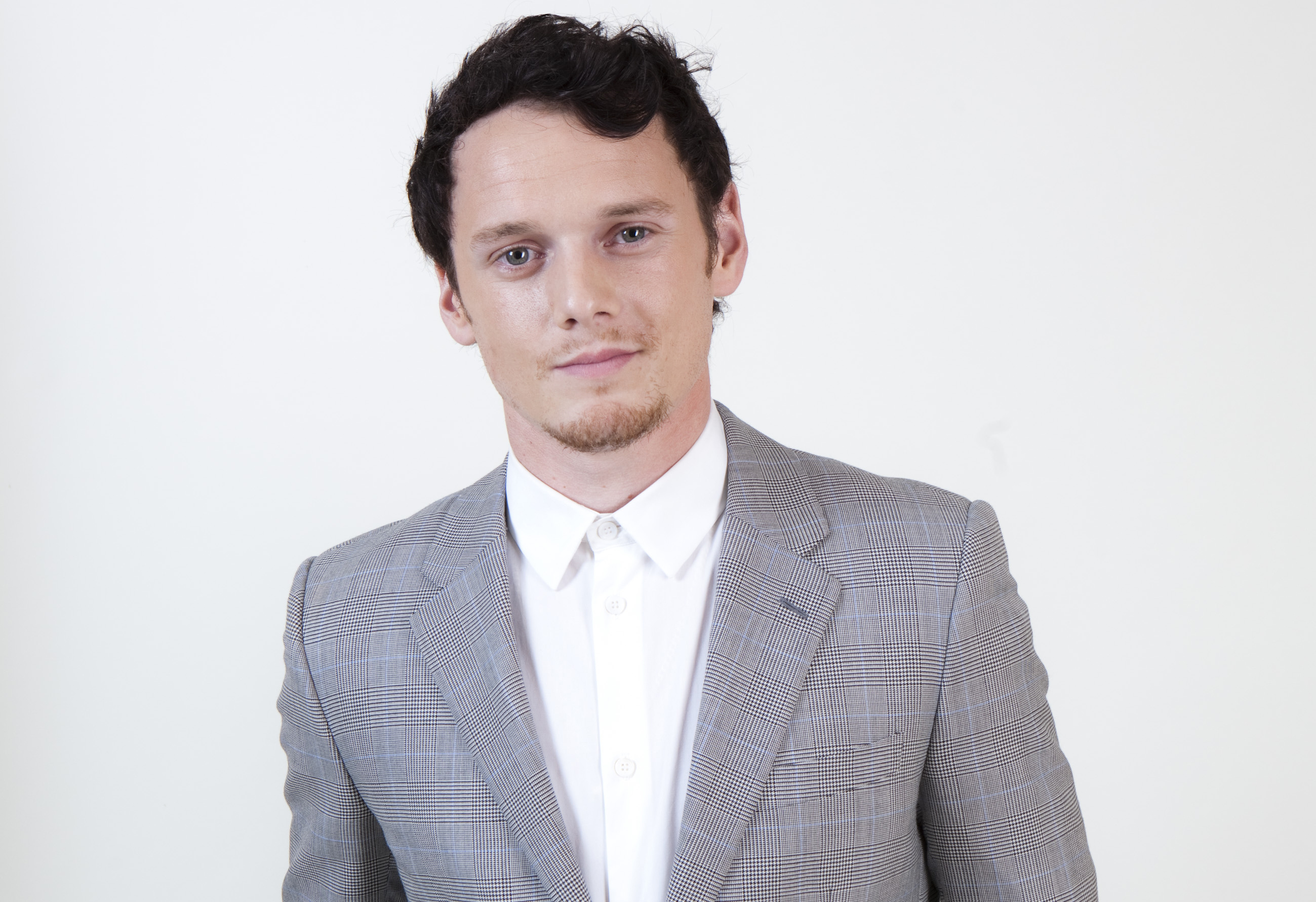 Anton Yelchin, Wallpaper background, Captivating presence, Movie moments, 2600x1780 HD Desktop