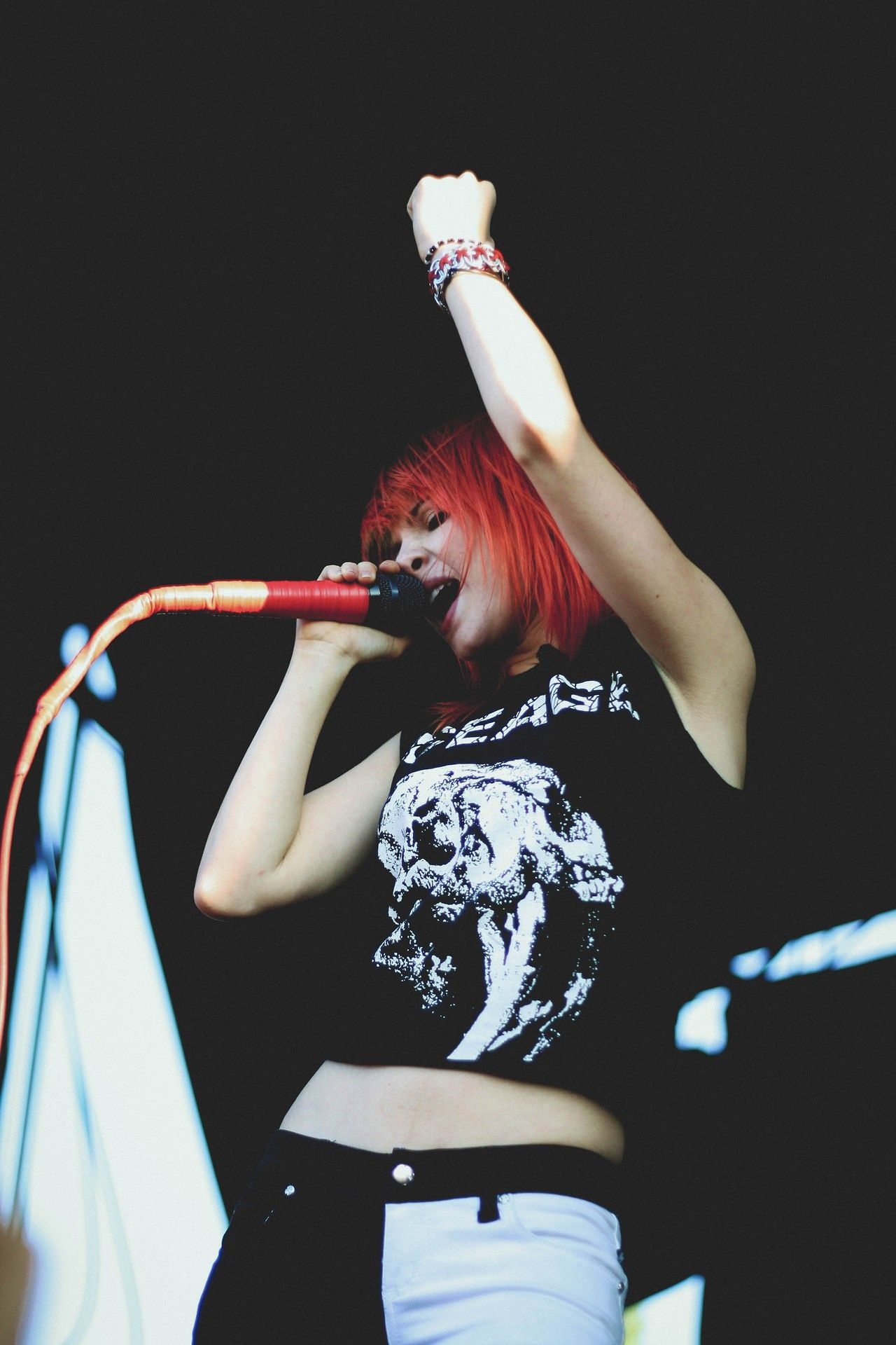 Vans Warped Tour 2011, Hayley Williams Wallpaper, 1280x1920 HD Phone