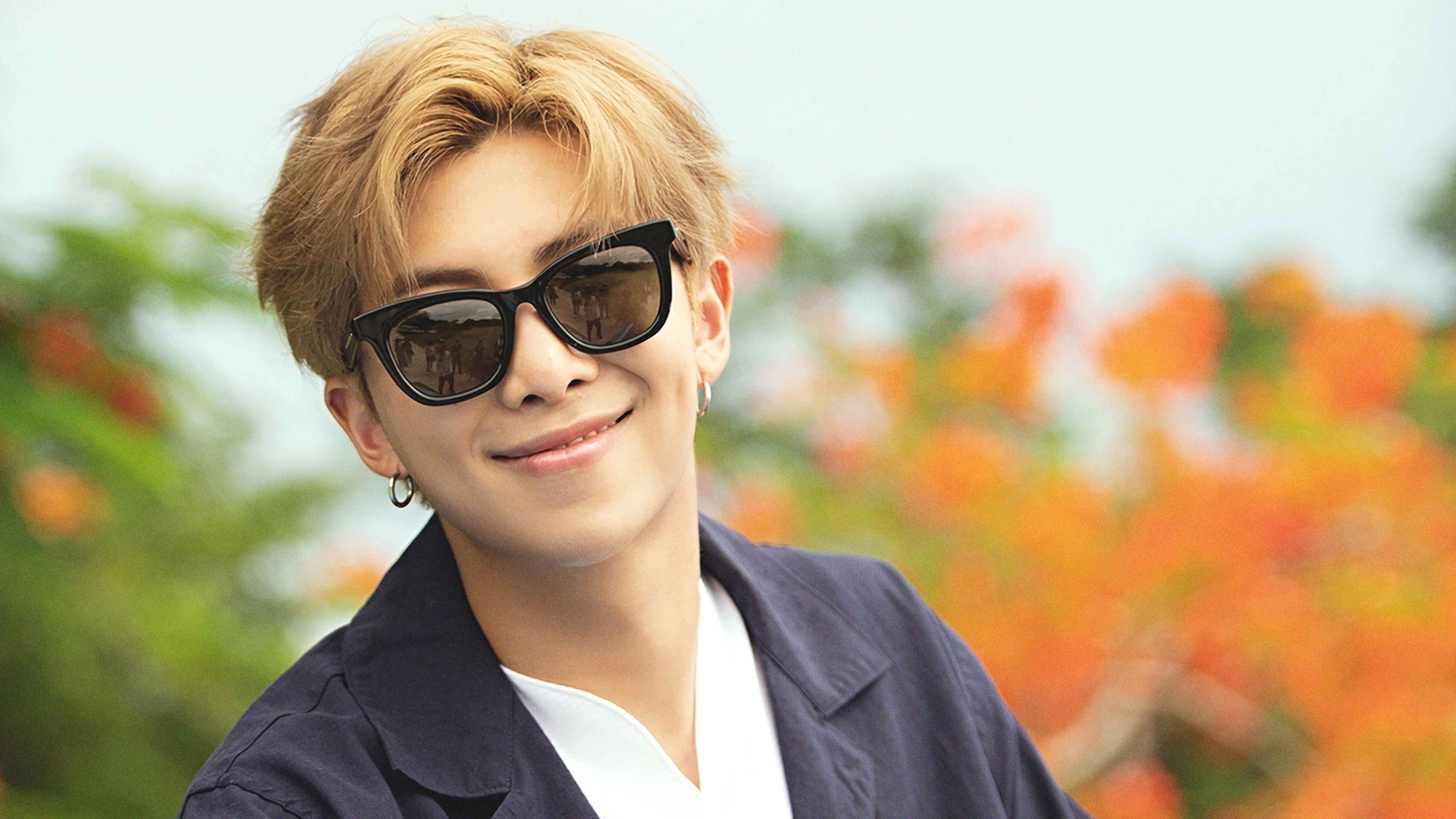 RM (BTS), 4K visuals, Captivating stage presence, Global icon, 3840x2160 4K Desktop