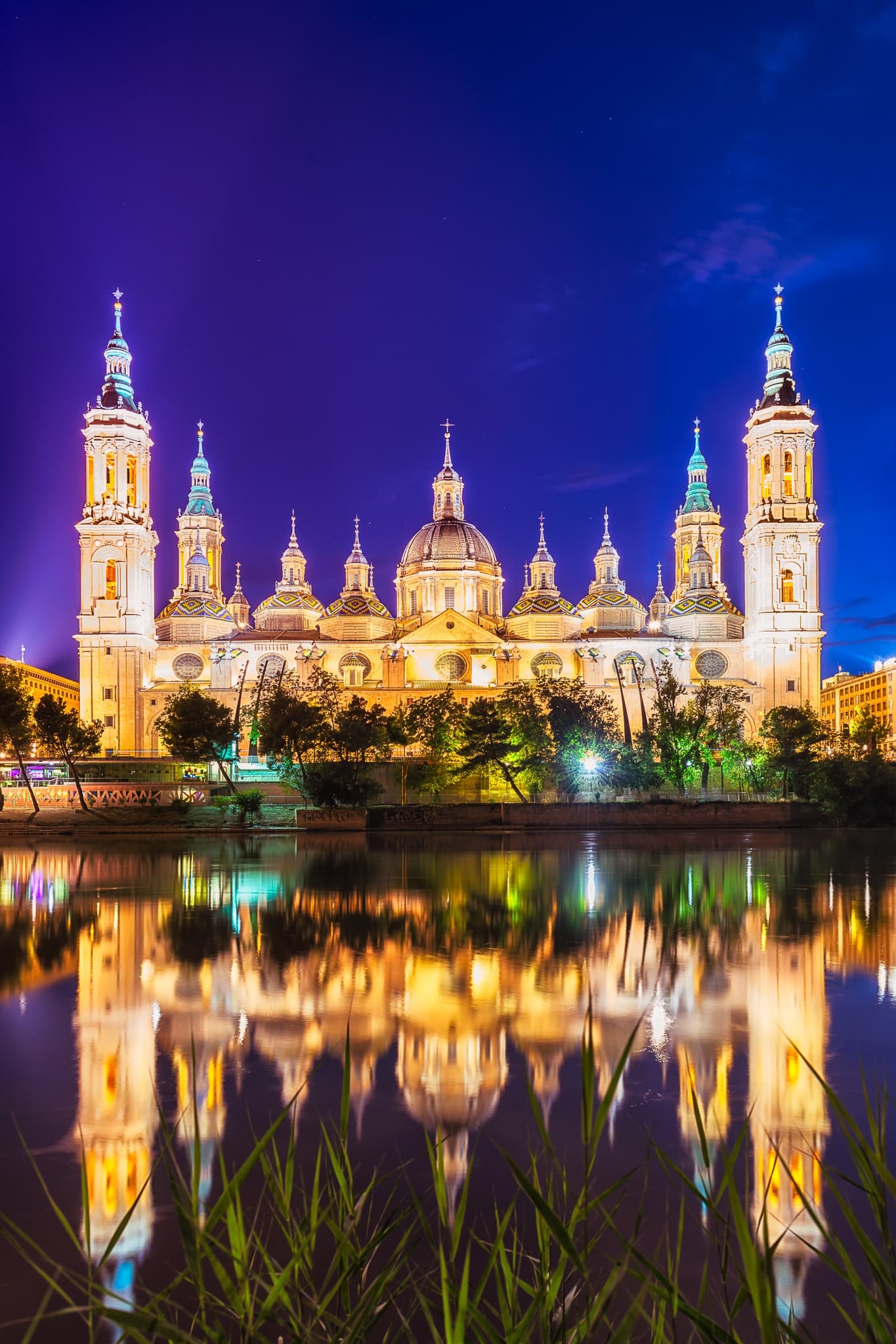 Ebro River, El Pilar Cathedral, Zaragoza, Fine art photography, 1370x2050 HD Phone