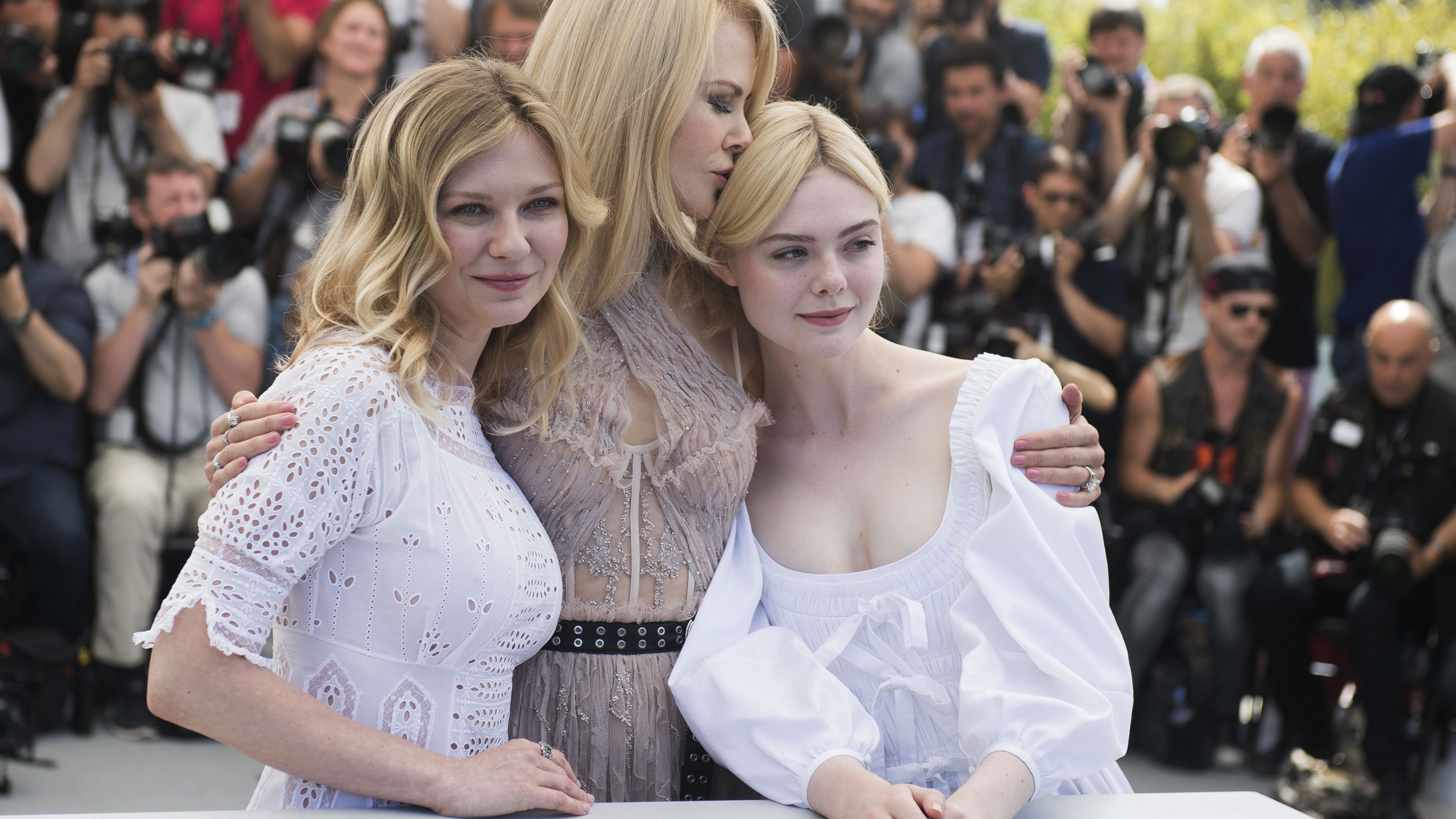 Kirsten Dunst, Elle Fanning, Nicole Kidman Wallpaper, 3840x2160 4K Desktop