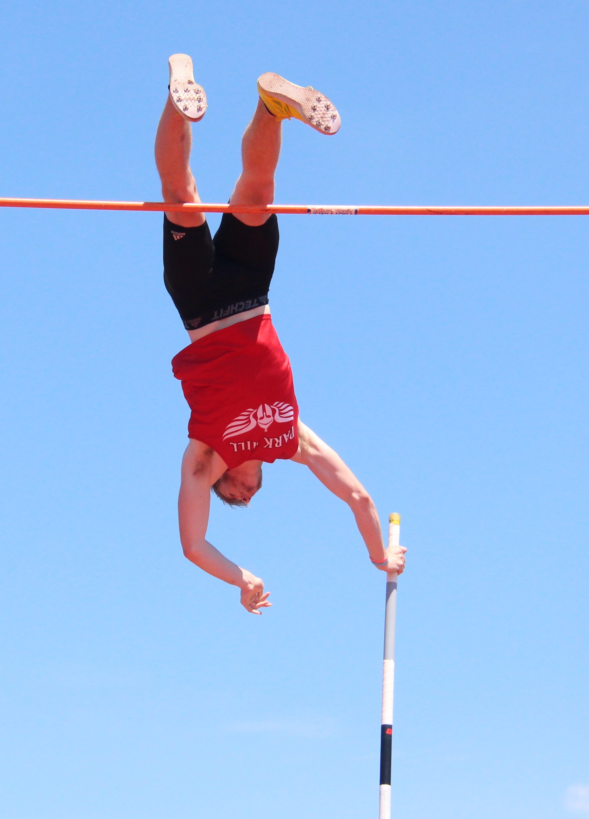 Park Hills Nilsen, National high school record, Pole vault, Platte County, 2060x2860 HD Phone