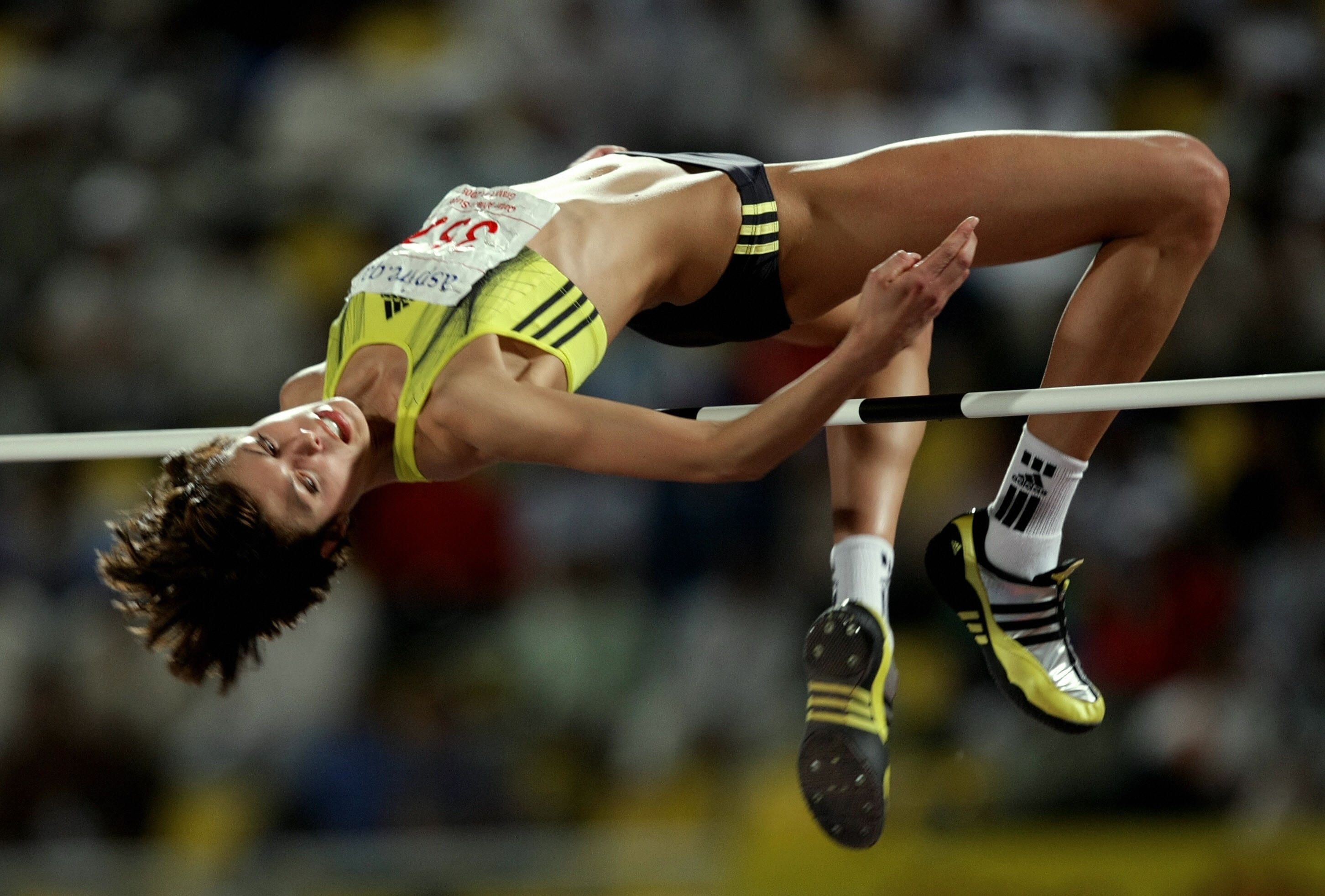 Atletismo, Atleta deportes, Blanka Vlai, 2910x1970 HD Desktop