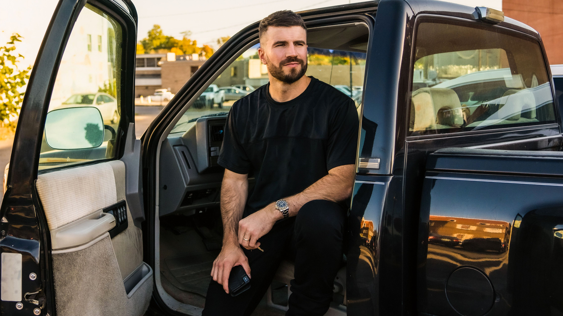 Sam Hunt, Musical rebel, Captivating live performance, Heartfelt lyrics, 1920x1080 Full HD Desktop