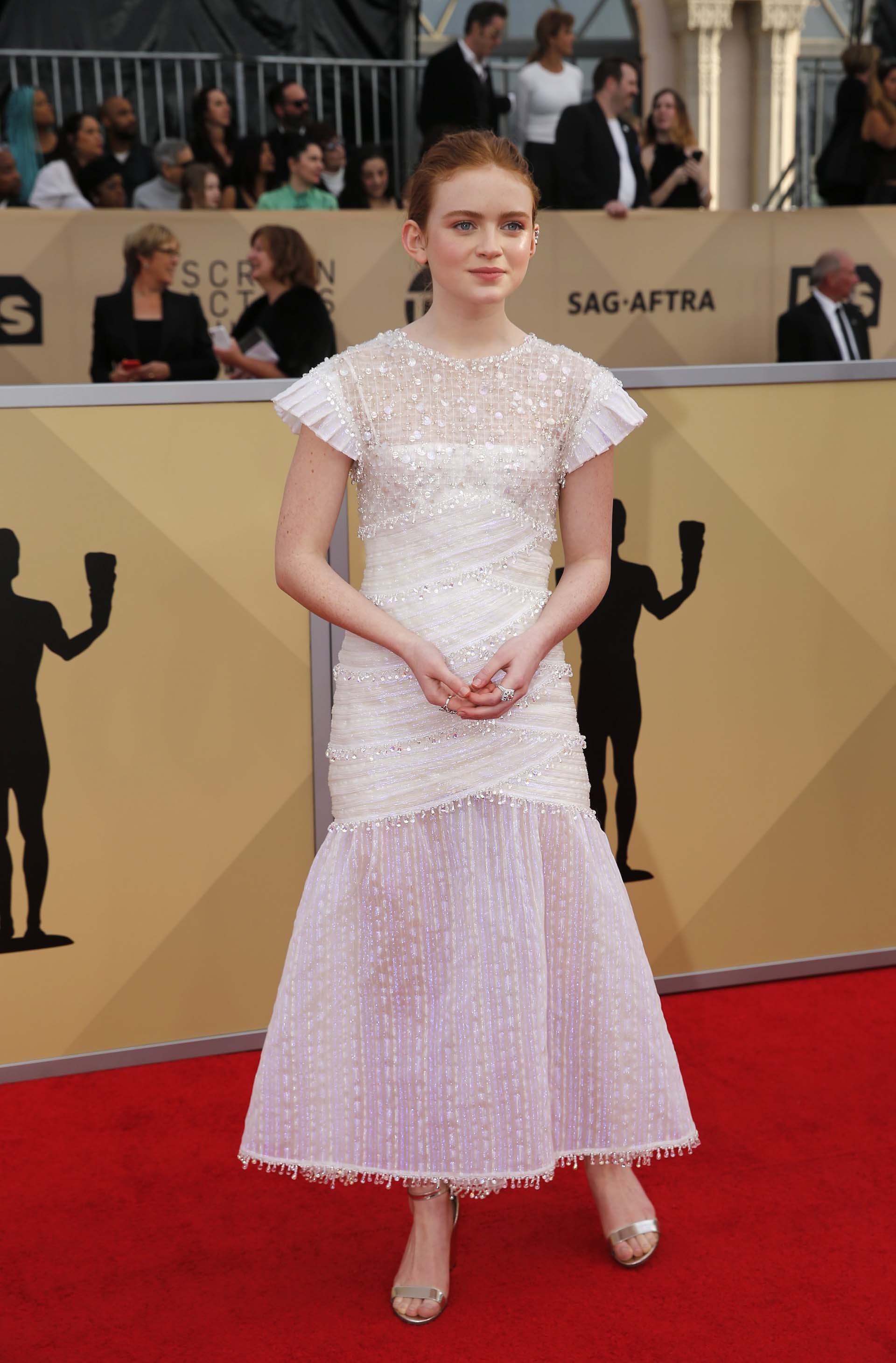 SAG Awards, Formal dress, Sleeveless, Fashionable, 1920x2920 HD Phone