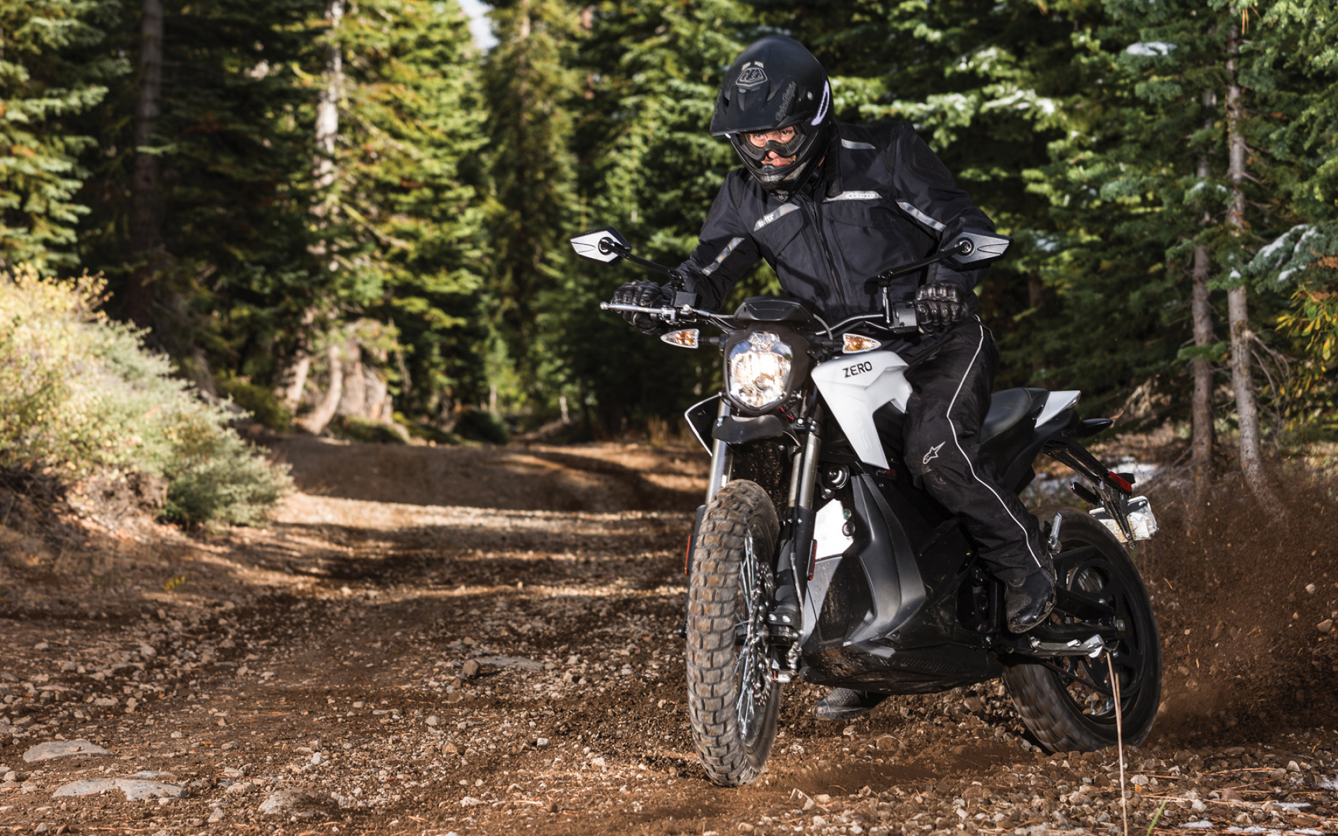 Zero Motorcycle, Urban mobility solution, Stunning wallpapers, Eco-friendly transport, 1920x1200 HD Desktop