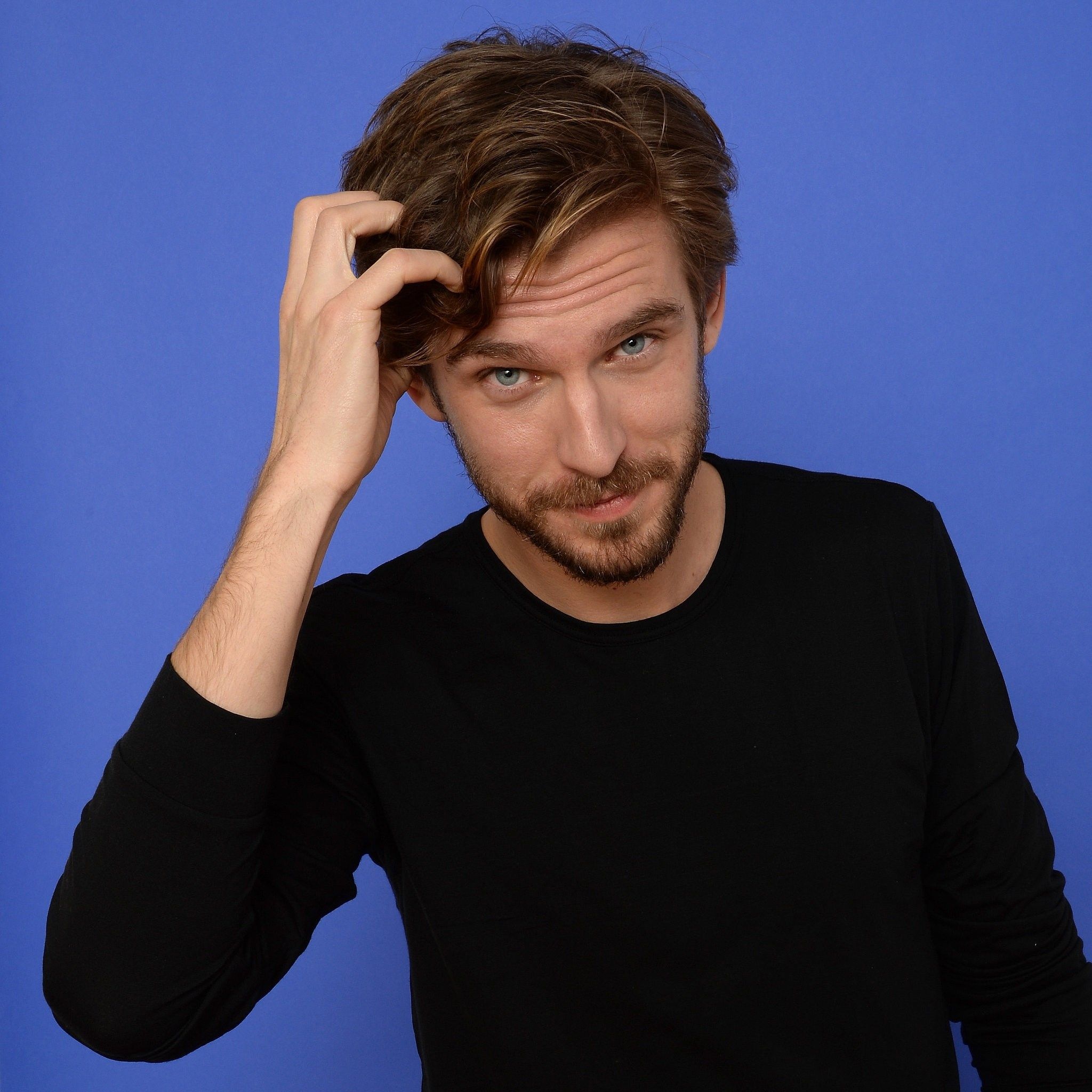 Dan Stevens pics, Dan Stevens Legion, The Guest movie, 2050x2050 HD Phone