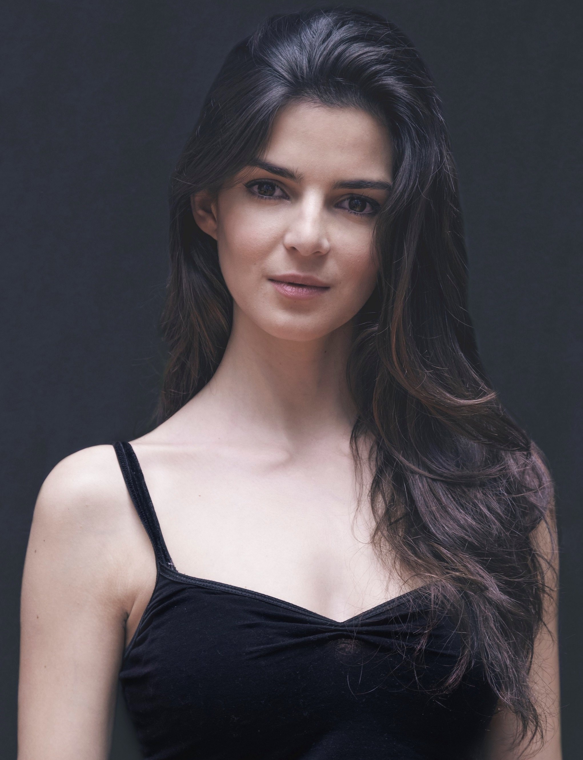 Clara Lago, Wallpapers, 2050x2670 HD Phone