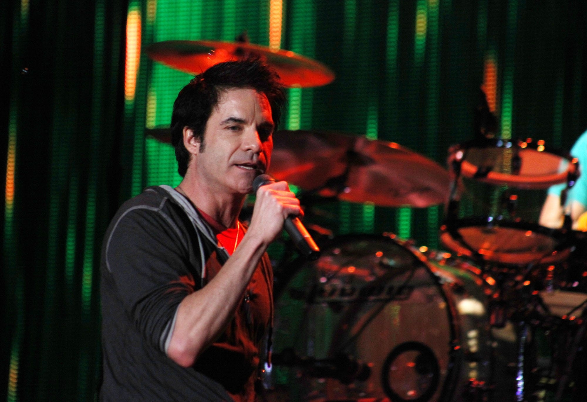 Train band, Performing in Tuscaloosa, 2000x1380 HD Desktop