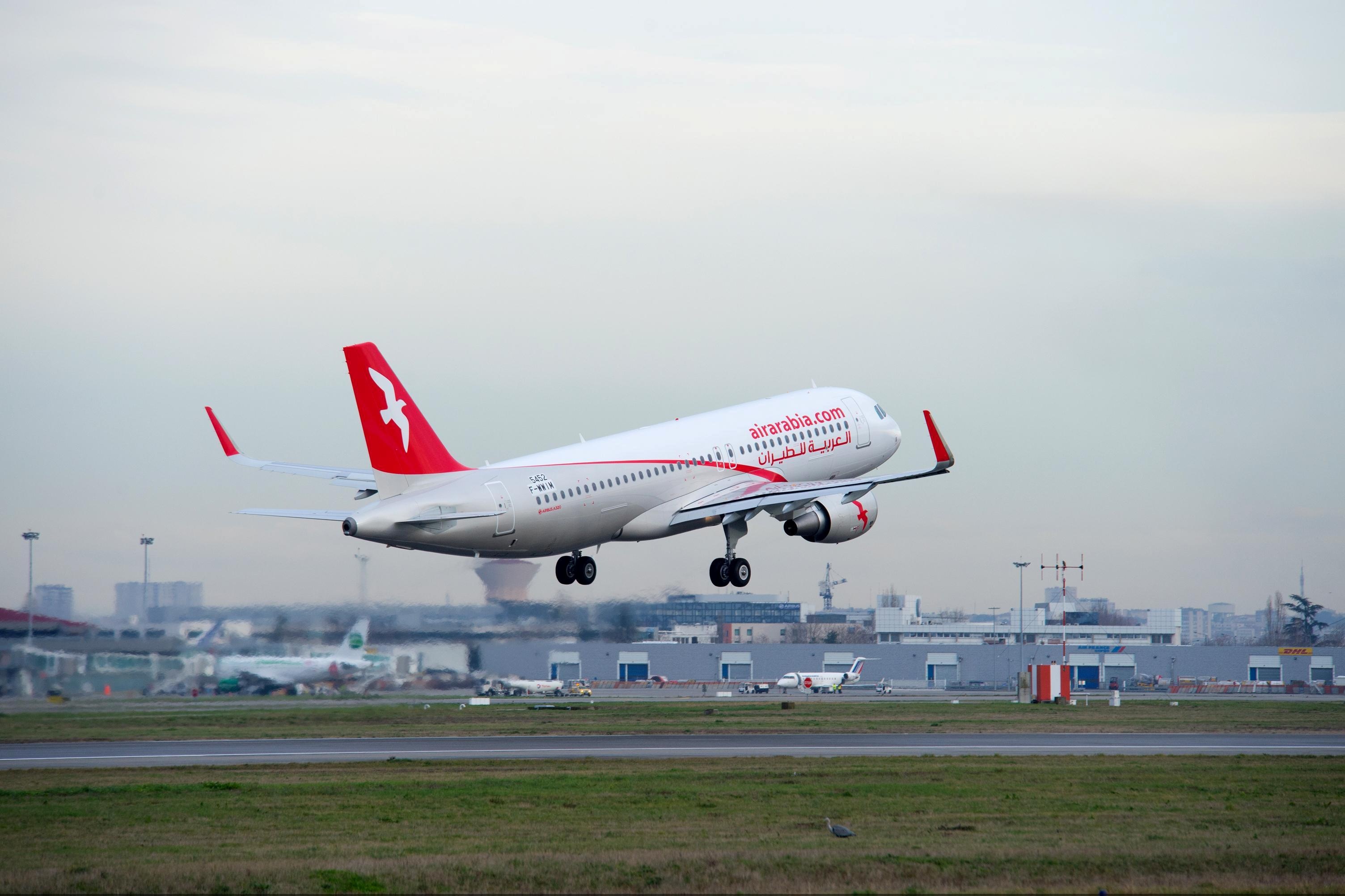 Air Arabia, Net profit climbs, 2014 full year, Travels, 3010x2010 HD Desktop