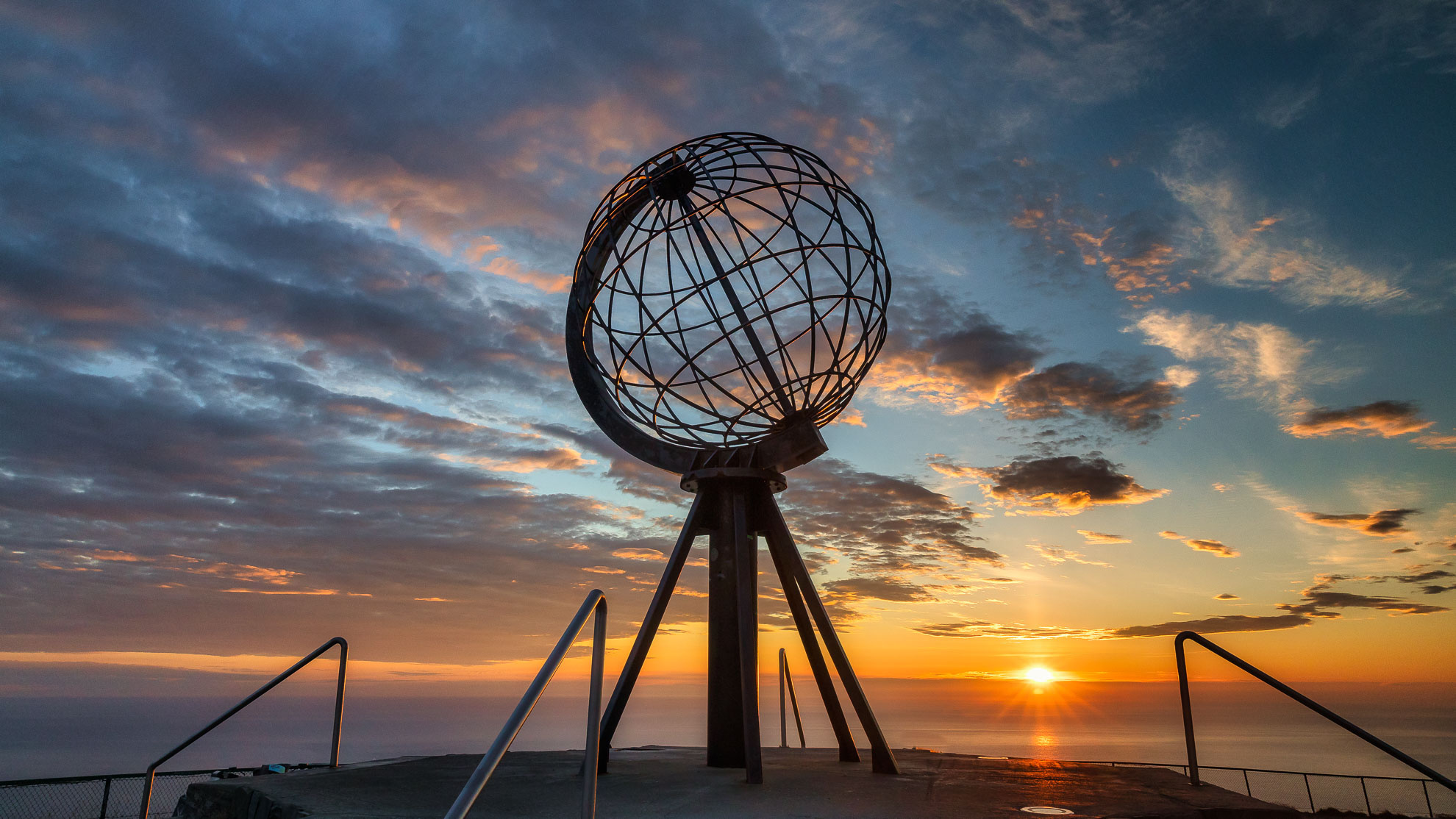 North Cape roadtrip, Finnmark adventure, Nordnorwegen exploration, Travel memoir, 1980x1120 HD Desktop