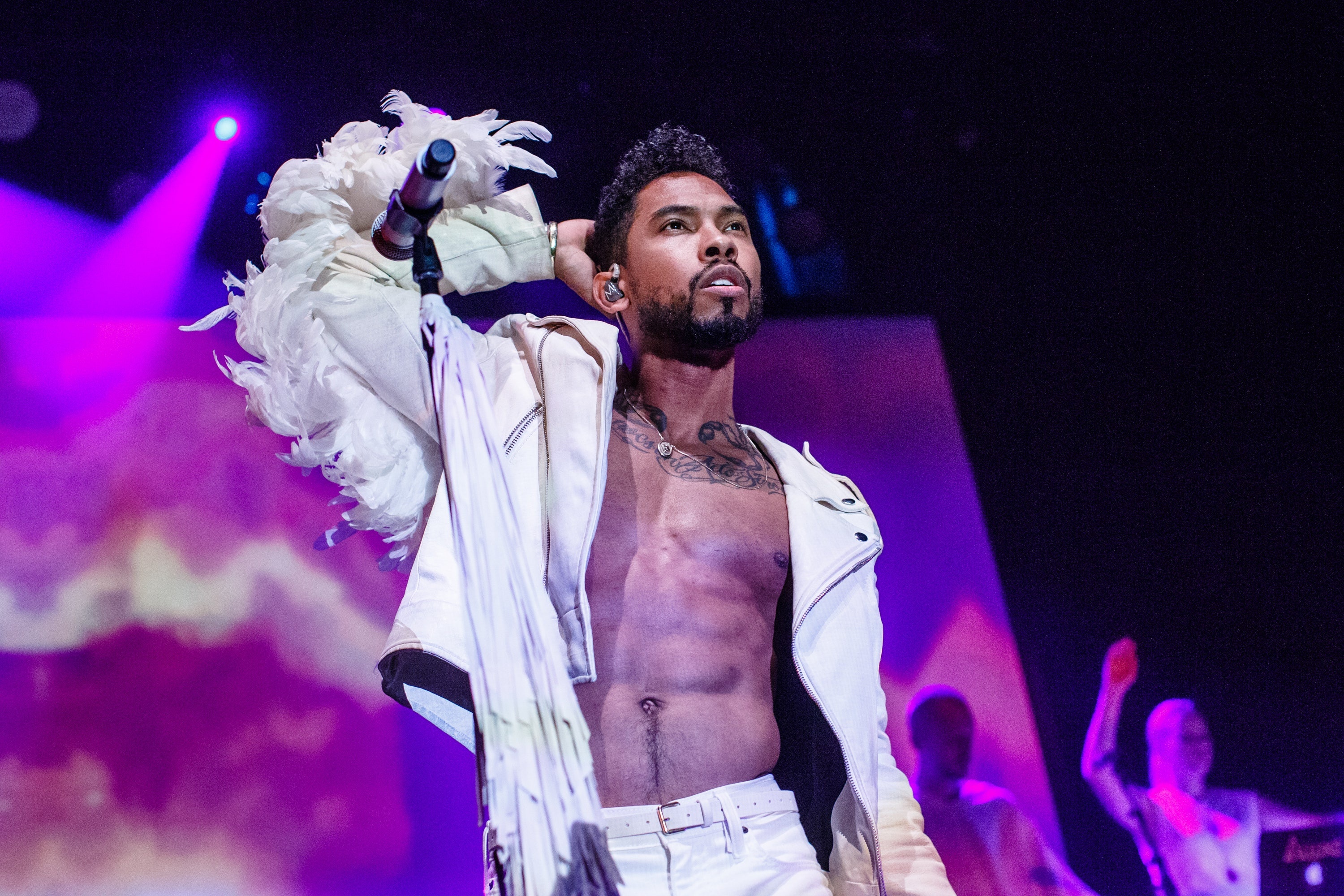 Miguel, Wildheart tour, Interview, 3000x2000 HD Desktop