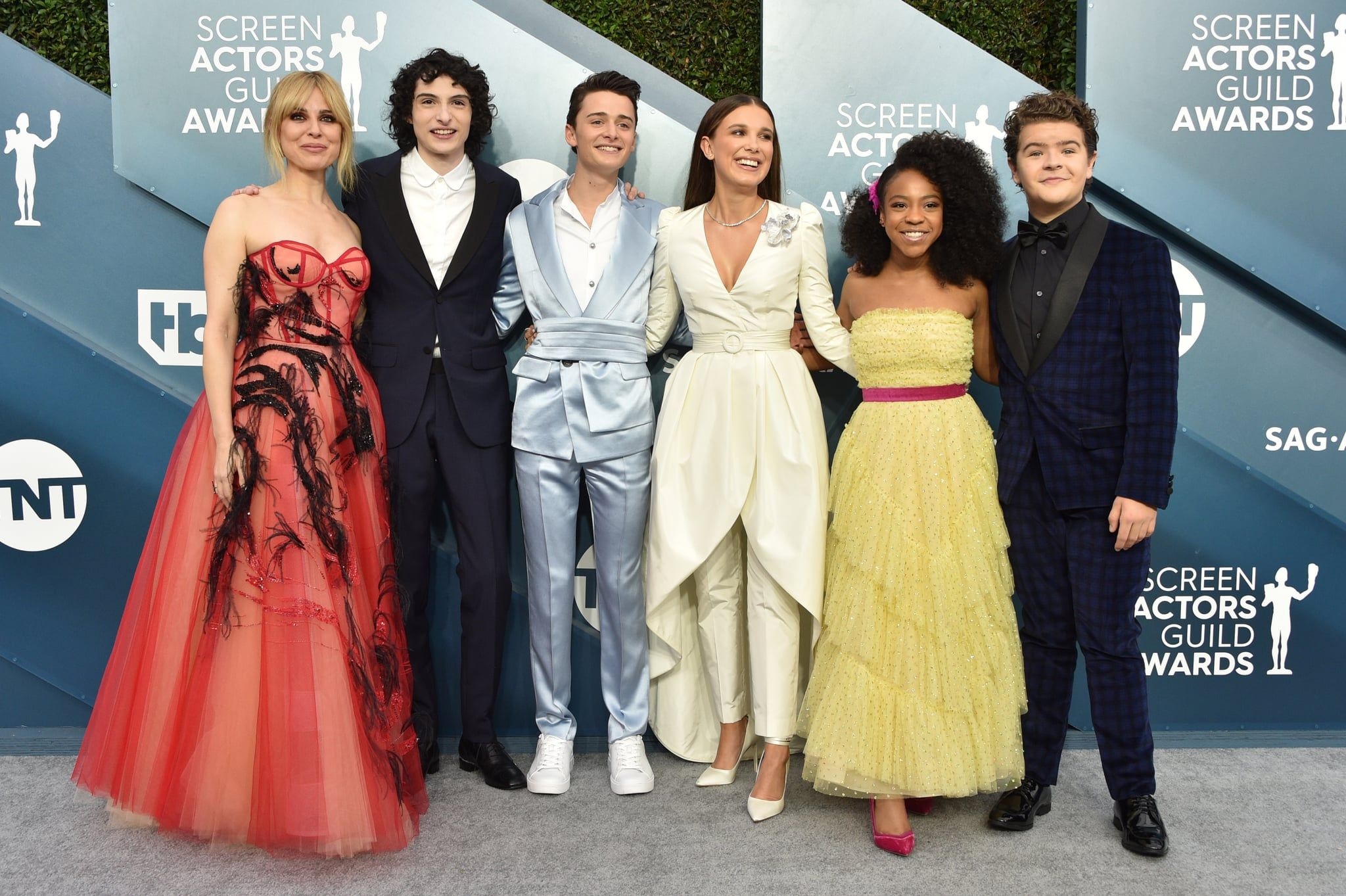 SAG Awards, Stranger Things, Cast reunion, Hawkins, 2050x1370 HD Desktop