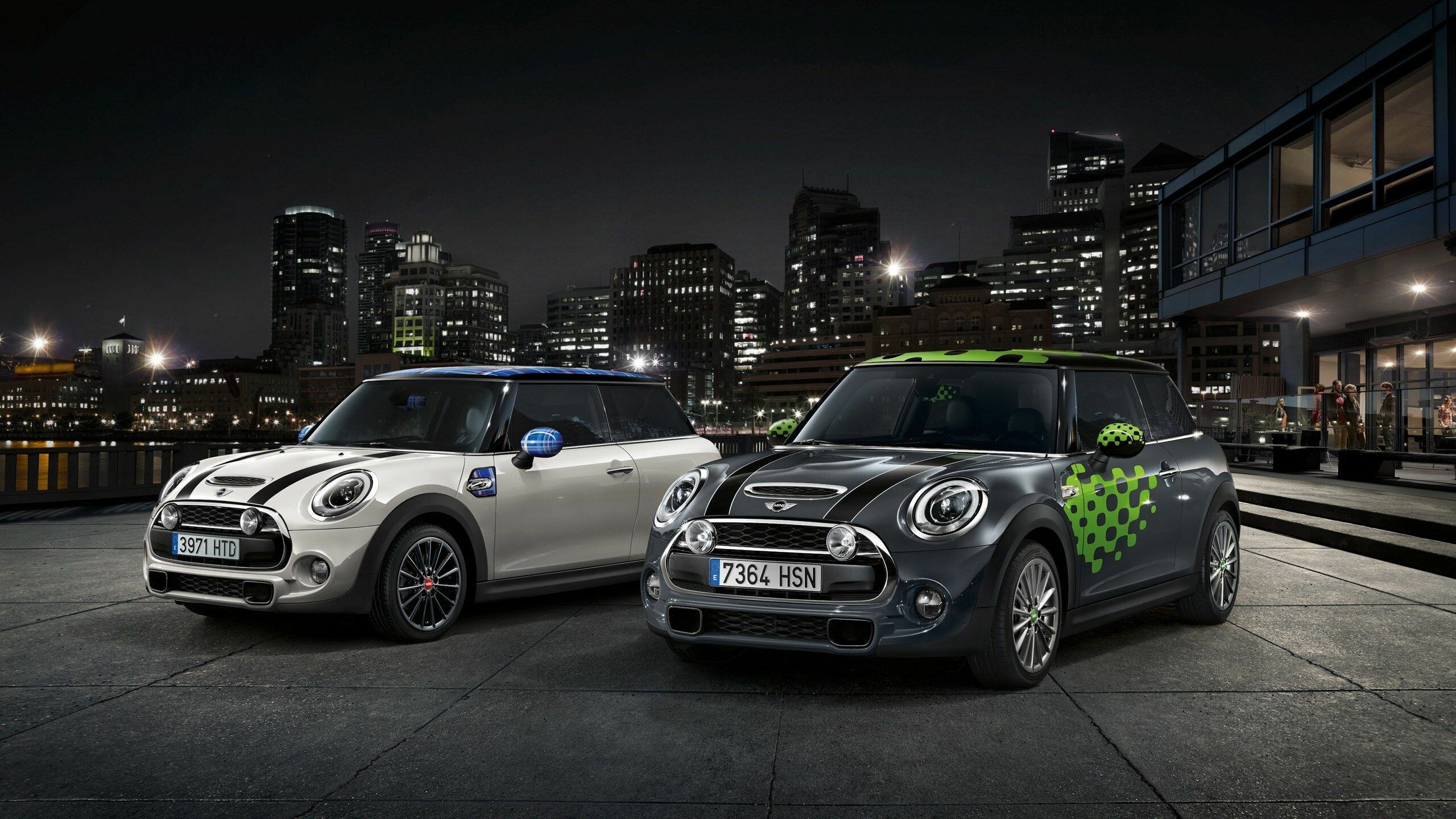 MINI Cooper, Auto accessories, Black wallpaper, iPhone, 2560x1440 HD Desktop