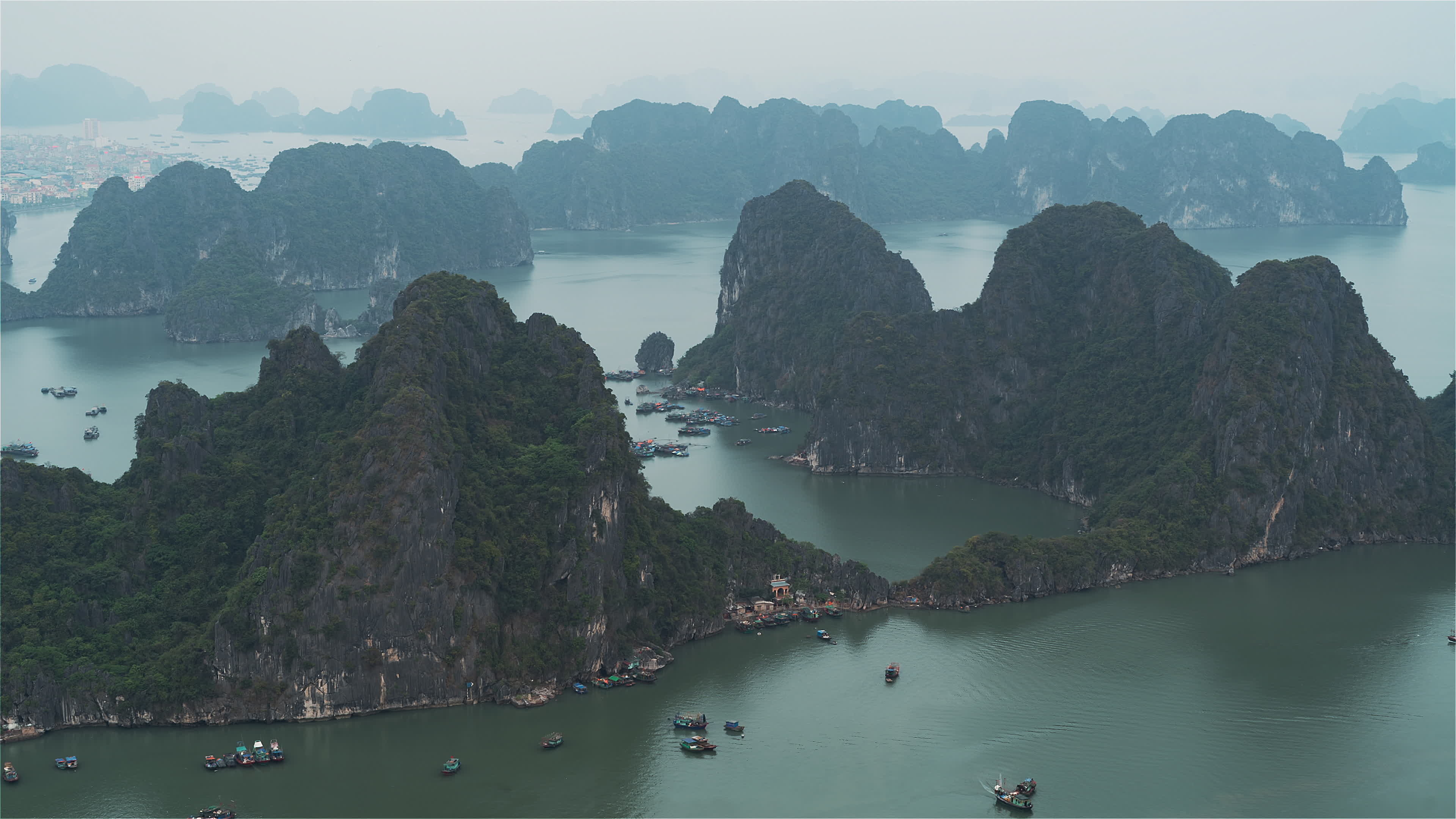 Ha Long, Spectacular timelapse, Beautiful Vietnam bay, Day to night transformation, 3840x2160 4K Desktop