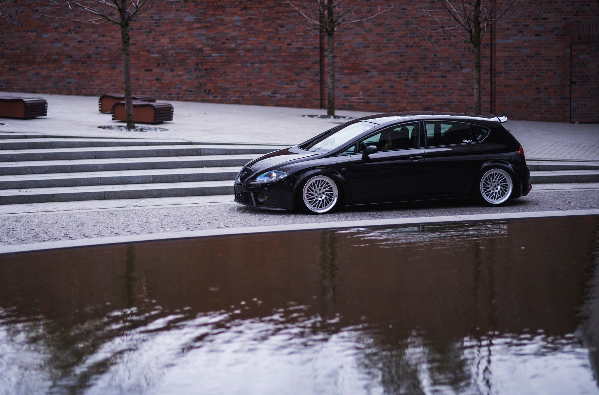 SEAT León, Hellaflush Wallpaper, 2050x1350 HD Desktop