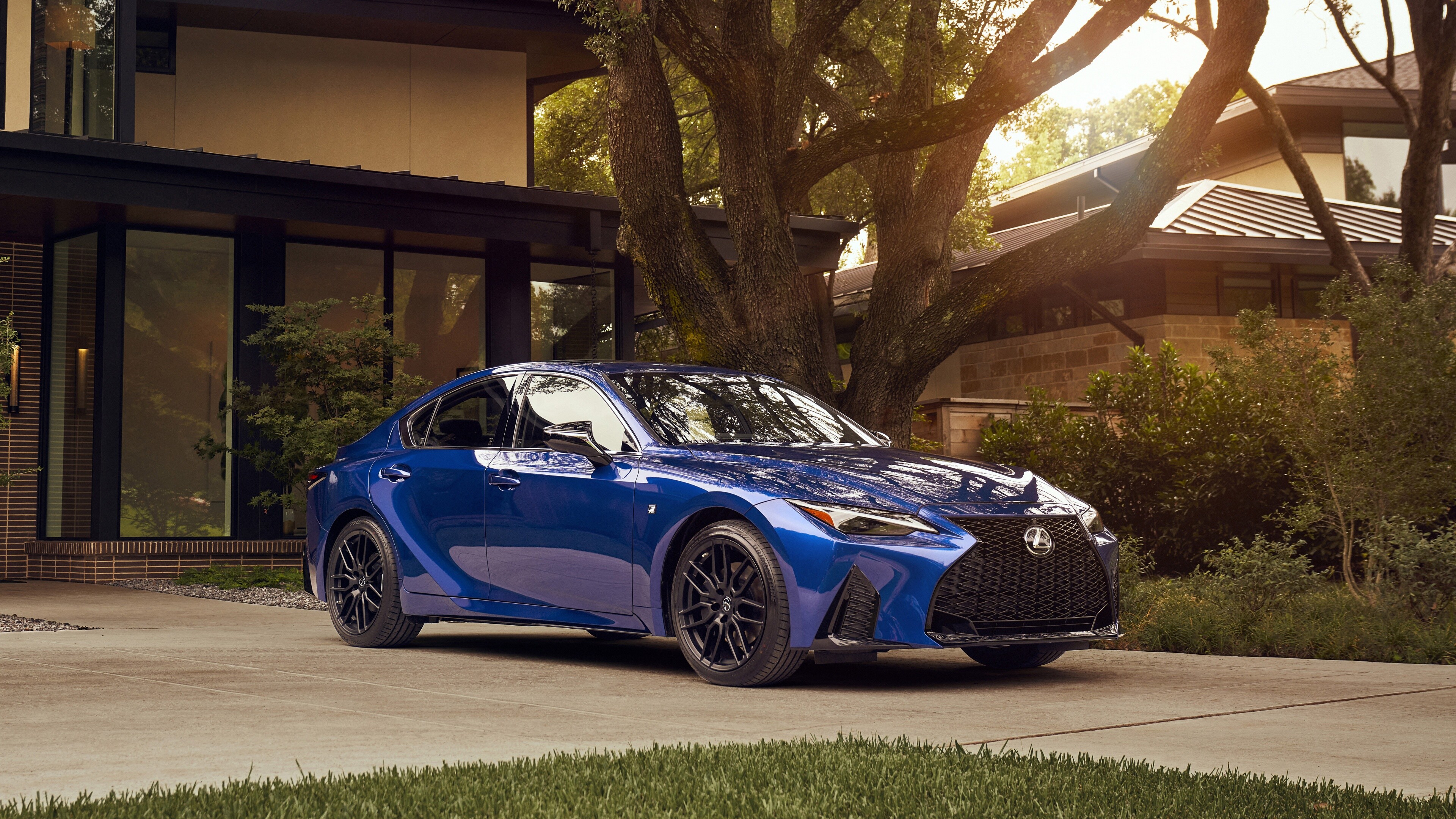 Lexus is 350 f sport, 2021 5k, 3840x2160 4K Desktop