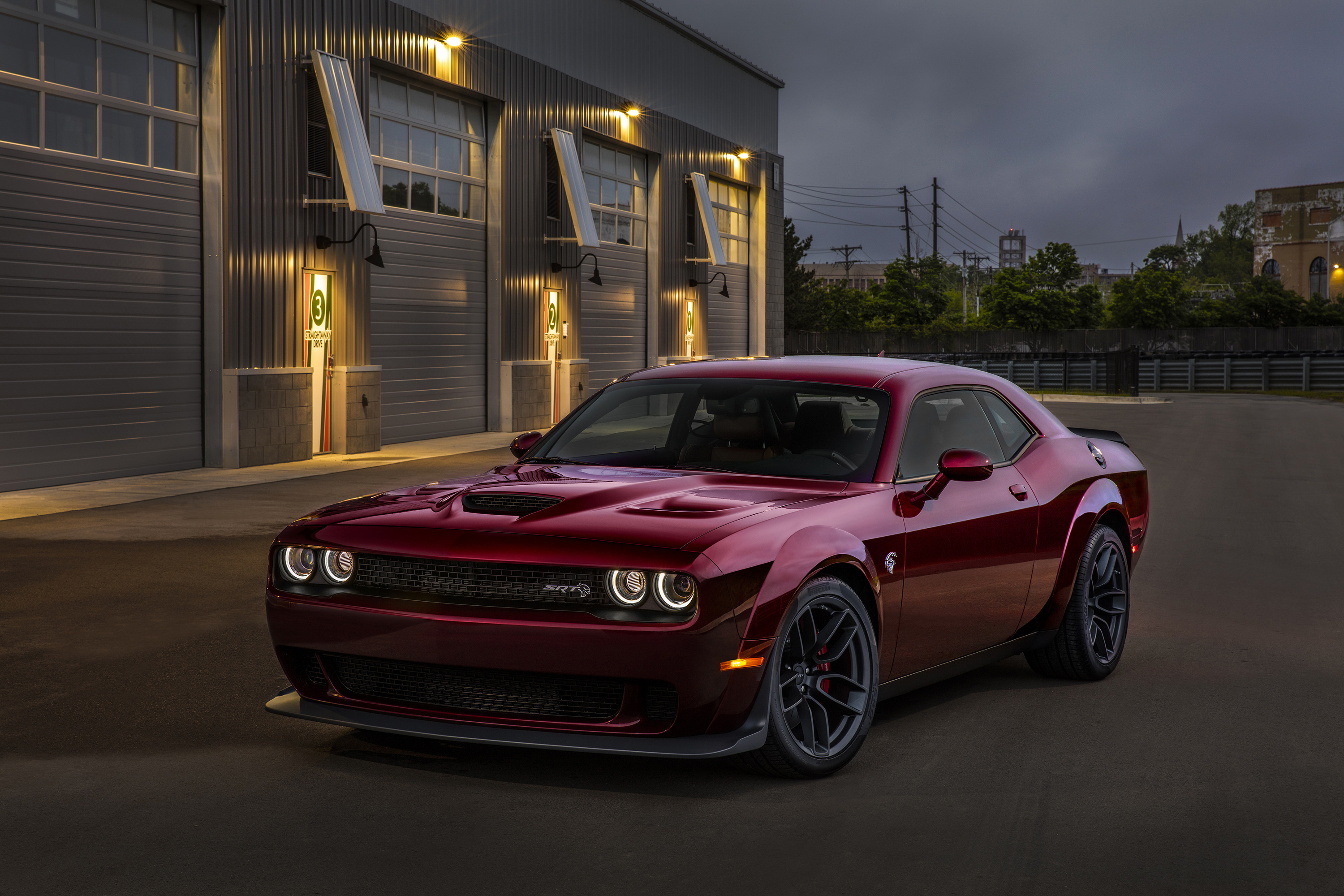 Dodge Challenger SRT, High-definition wallpapers, Powerful performance, 3000x2000 HD Desktop