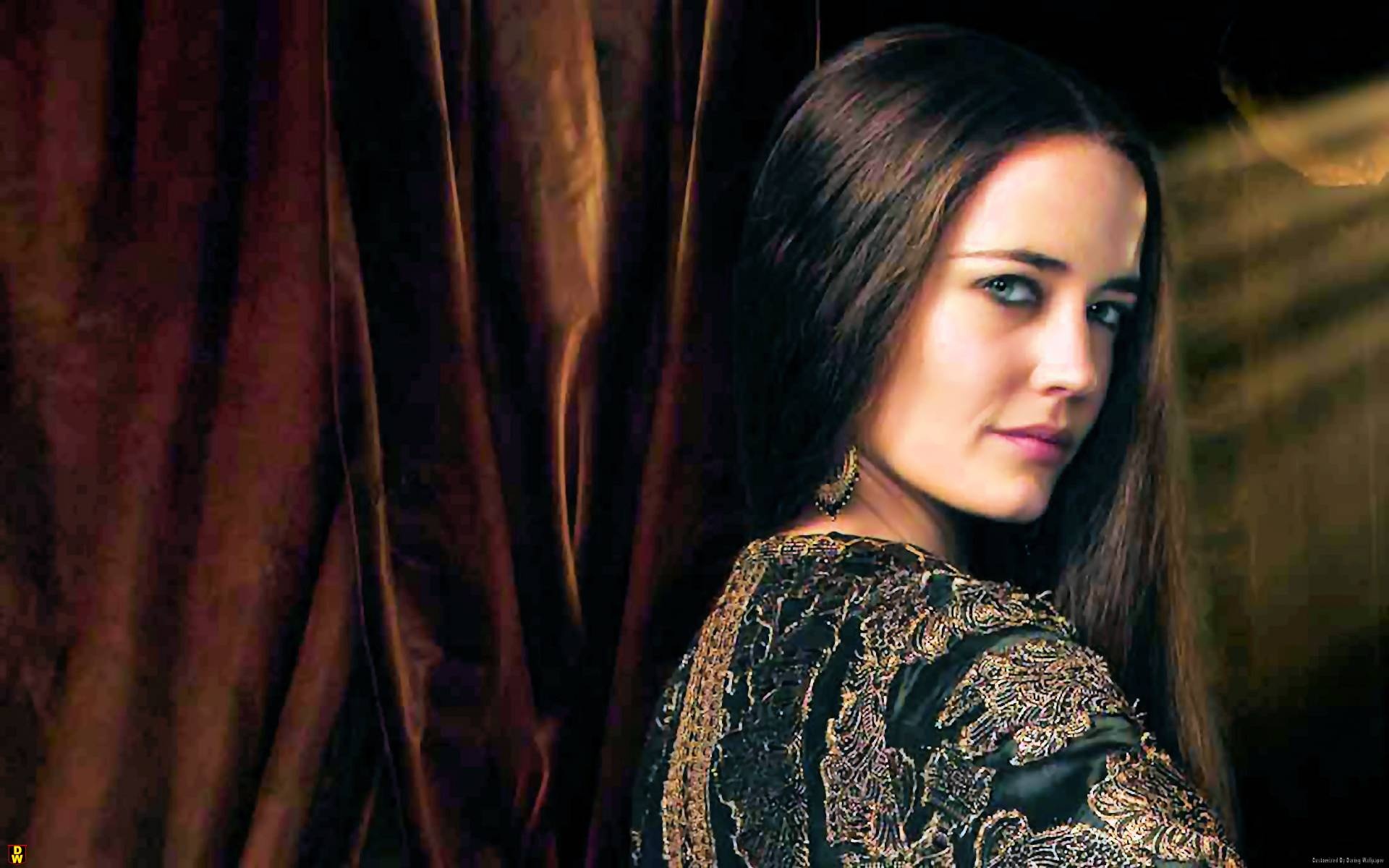 Eva Green's elegance, Mesmerizing allure, Classic beauty, Captivating gaze, 1920x1200 HD Desktop