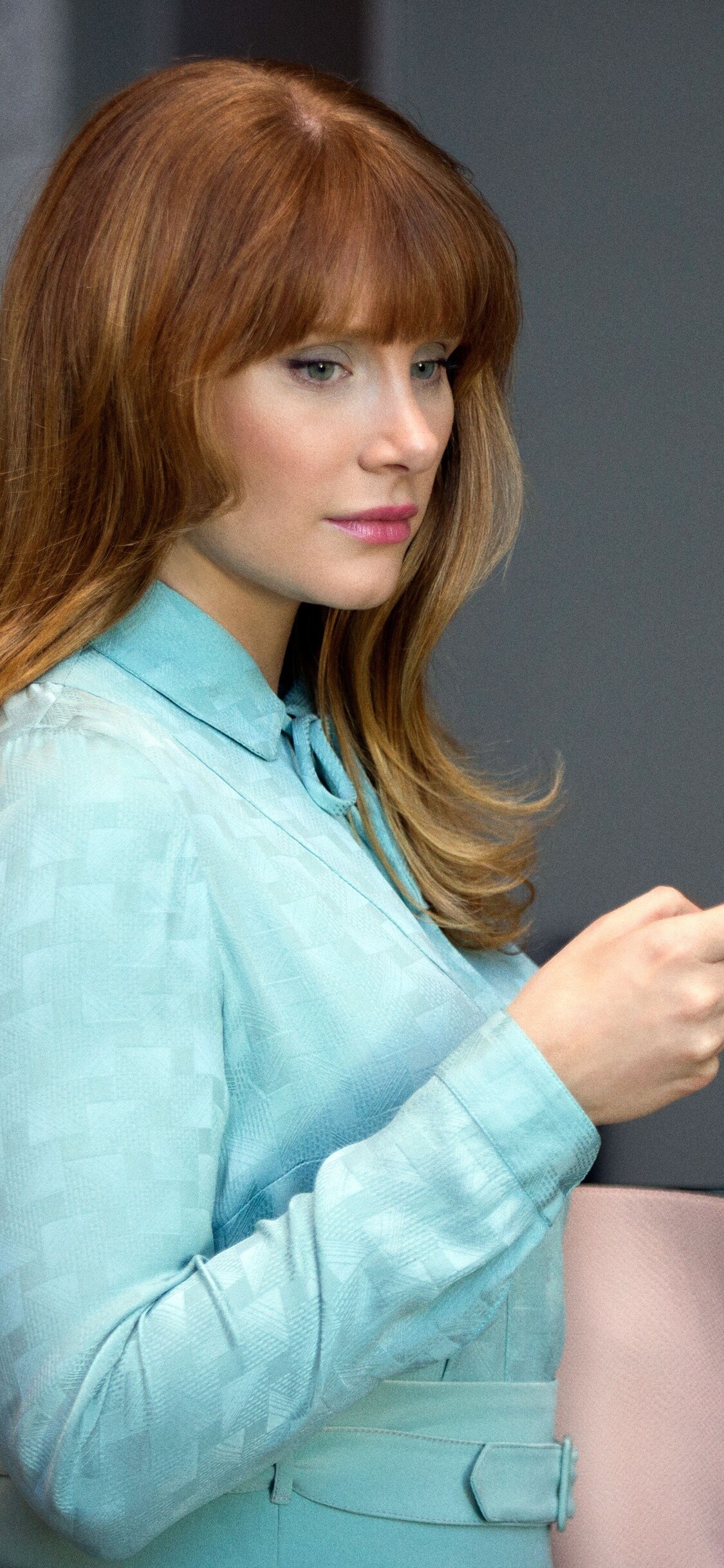 Black Mirror, Bryce Dallas Howard, iPhone XS wallpapers, Stunning images, 1130x2440 HD Phone