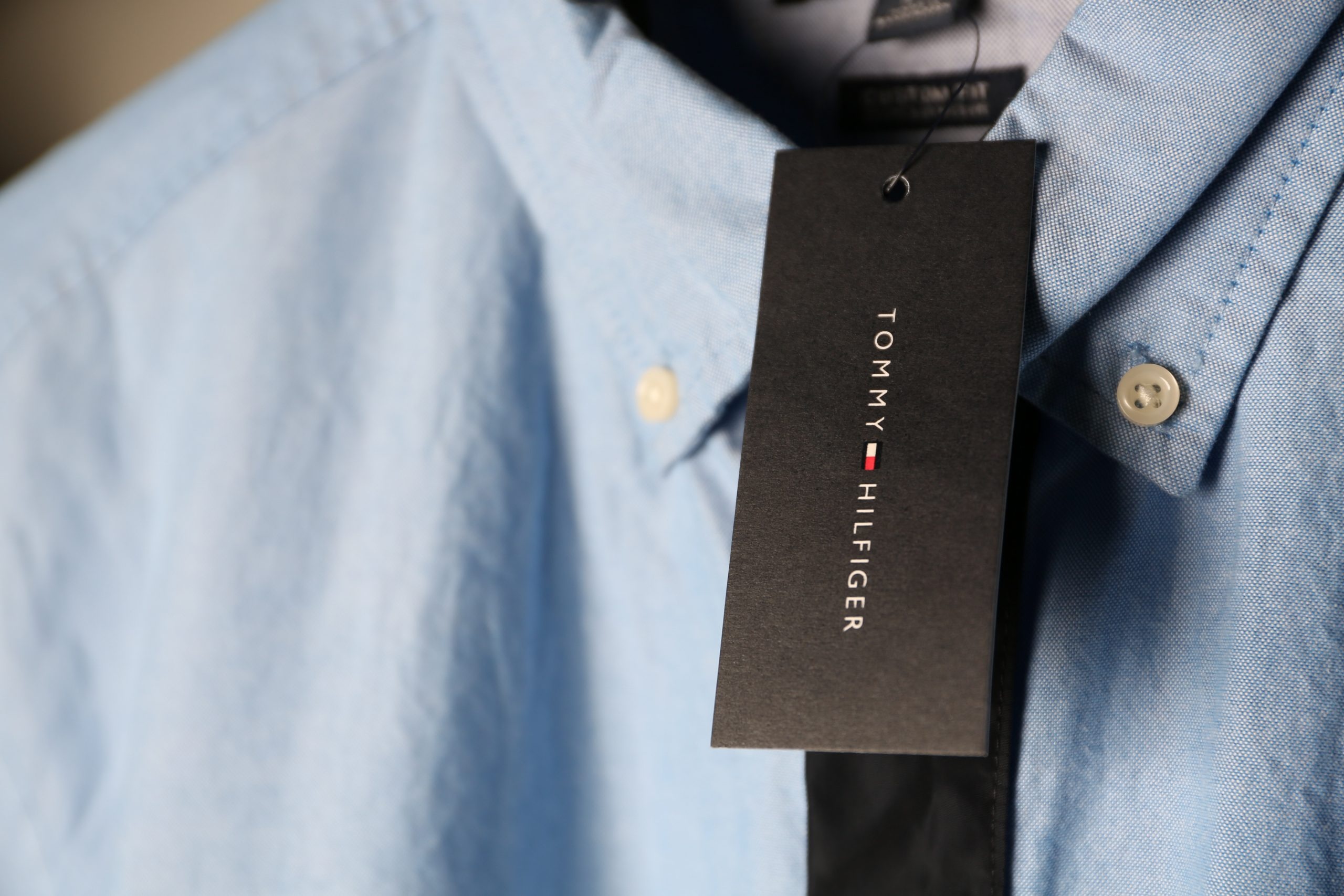Tommy Hilfiger, Sustainable clothing, Inclusive fashion, Brand analysis, 2560x1710 HD Desktop