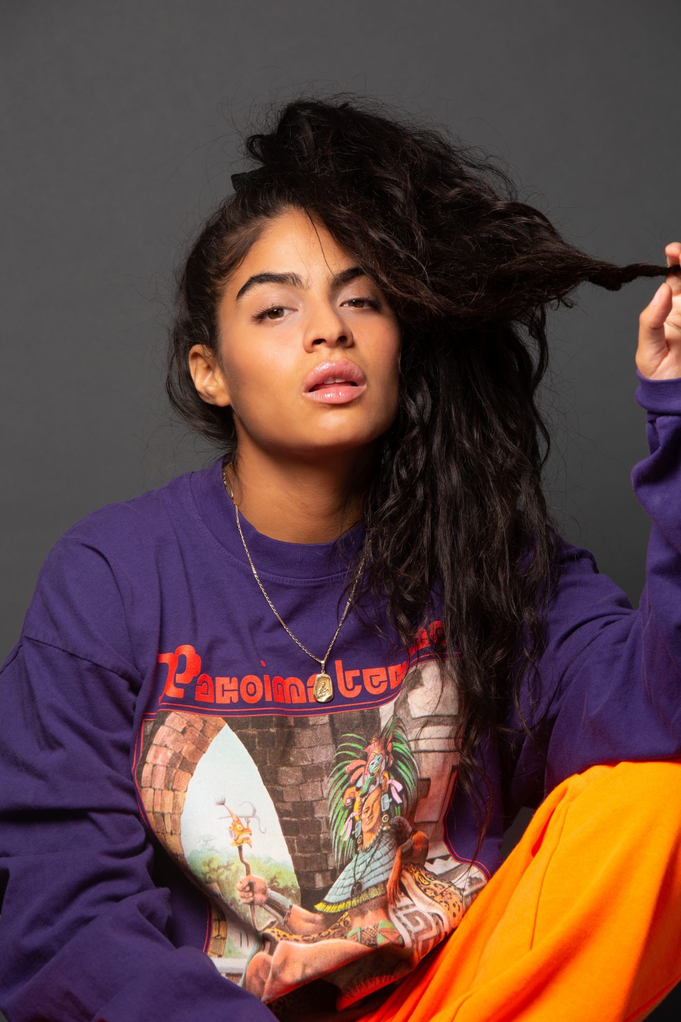 Jessie Reyez's new album, Emotionally charged music, People en Espaol feature, Powerful storytelling, 1340x2000 HD Phone