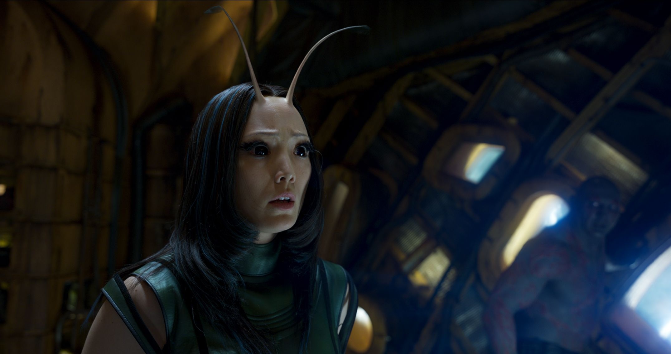 Mantis, Marvel wallpapers, Vibrant background, Dynamic superhero, 2160x1140 HD Desktop