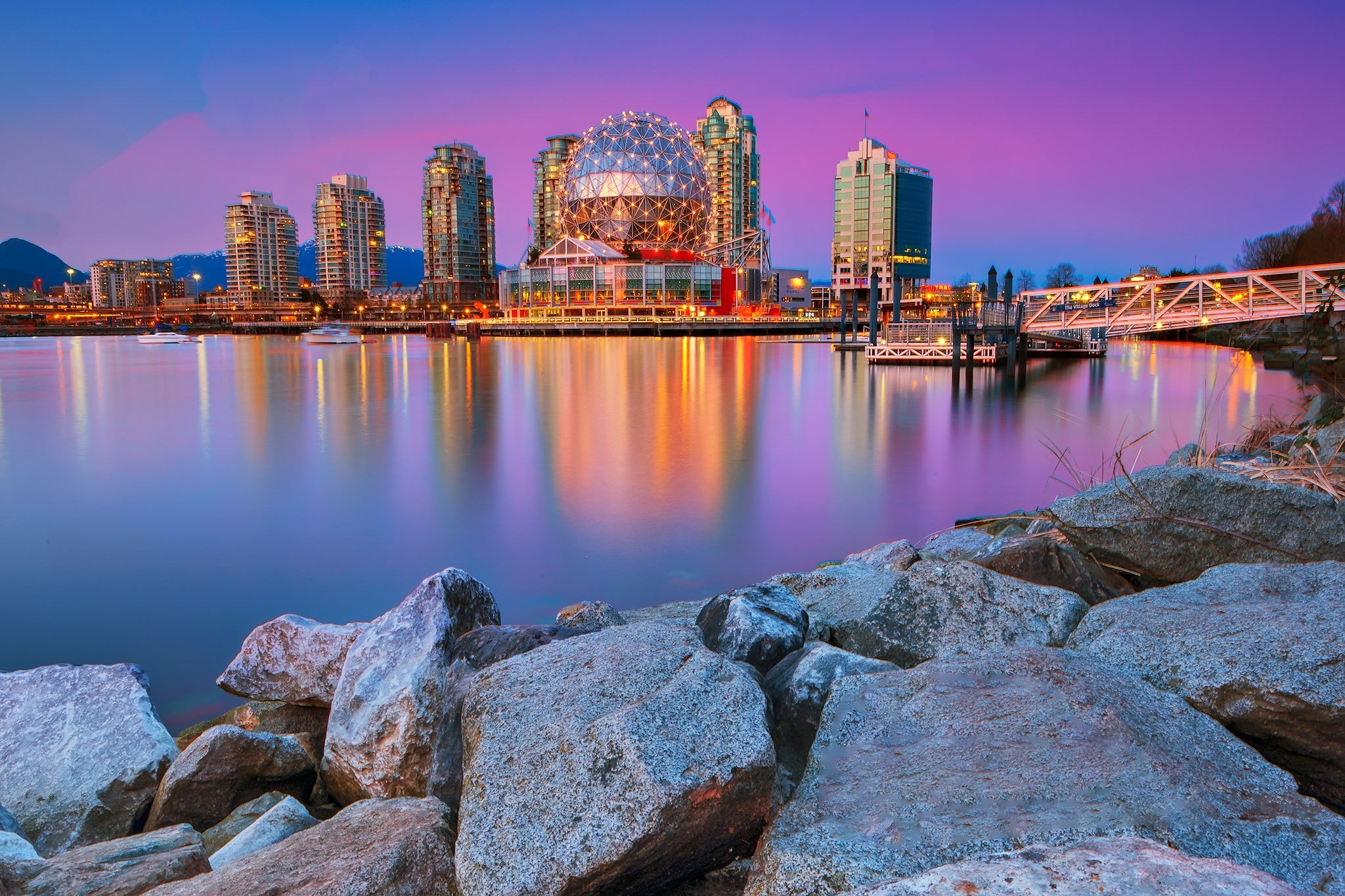 Science World Museum in Vancouver, Captivating architecture, Canadian travel destination, High-definition wallpaper, 2050x1370 HD Desktop