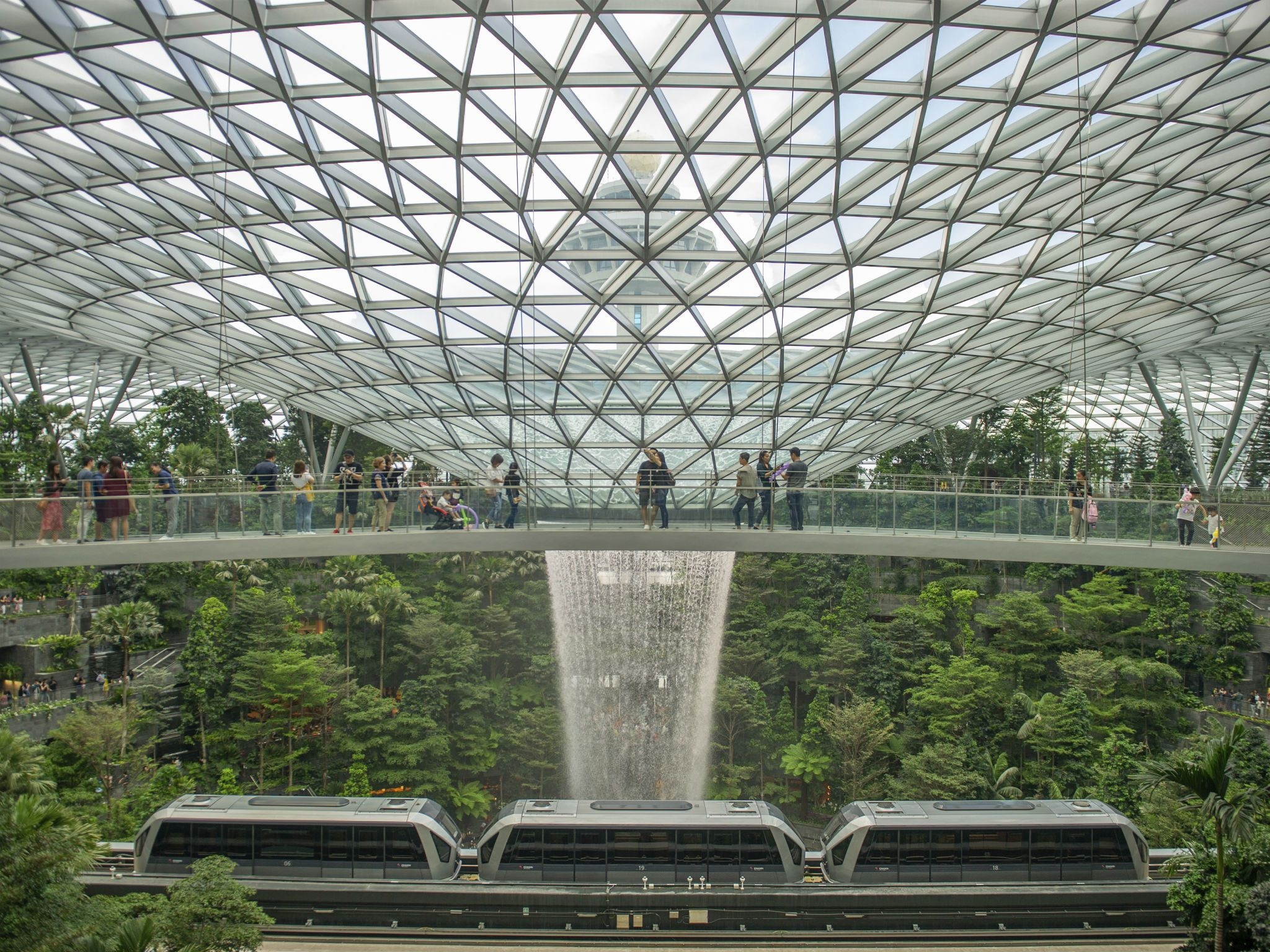 Singapore Changi Airport, Top free, Airport wallpapers, Serene backgrounds, 2050x1540 HD Desktop