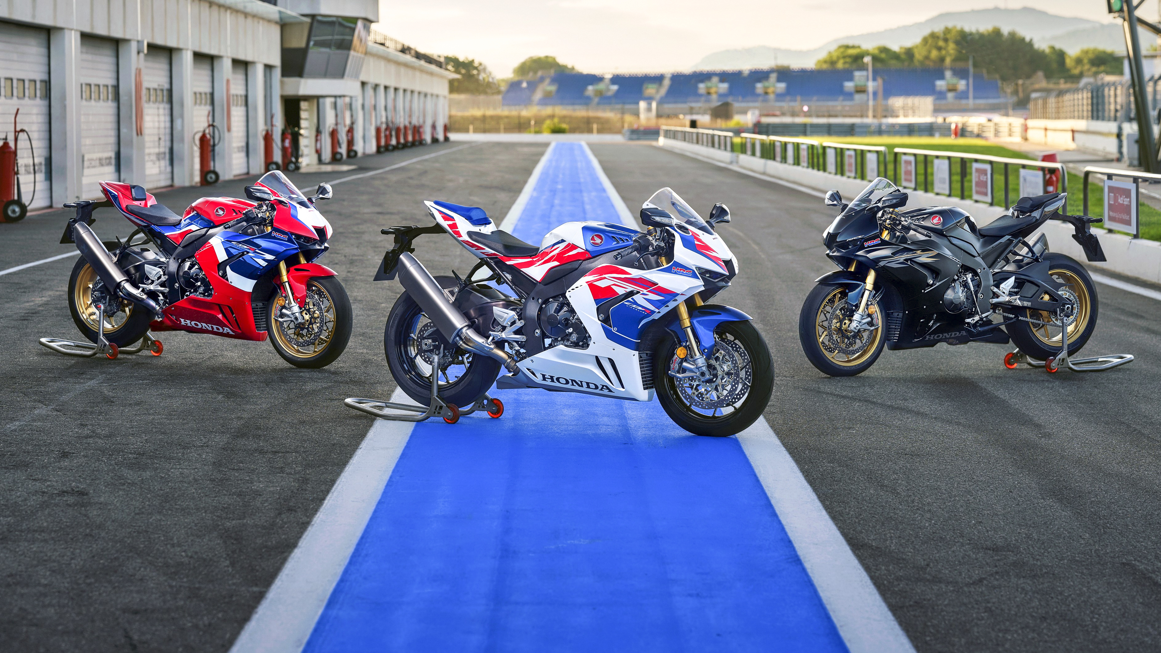 CBR1000RR Trio, Honda CBR1000RR Wallpaper, 3840x2160 4K Desktop
