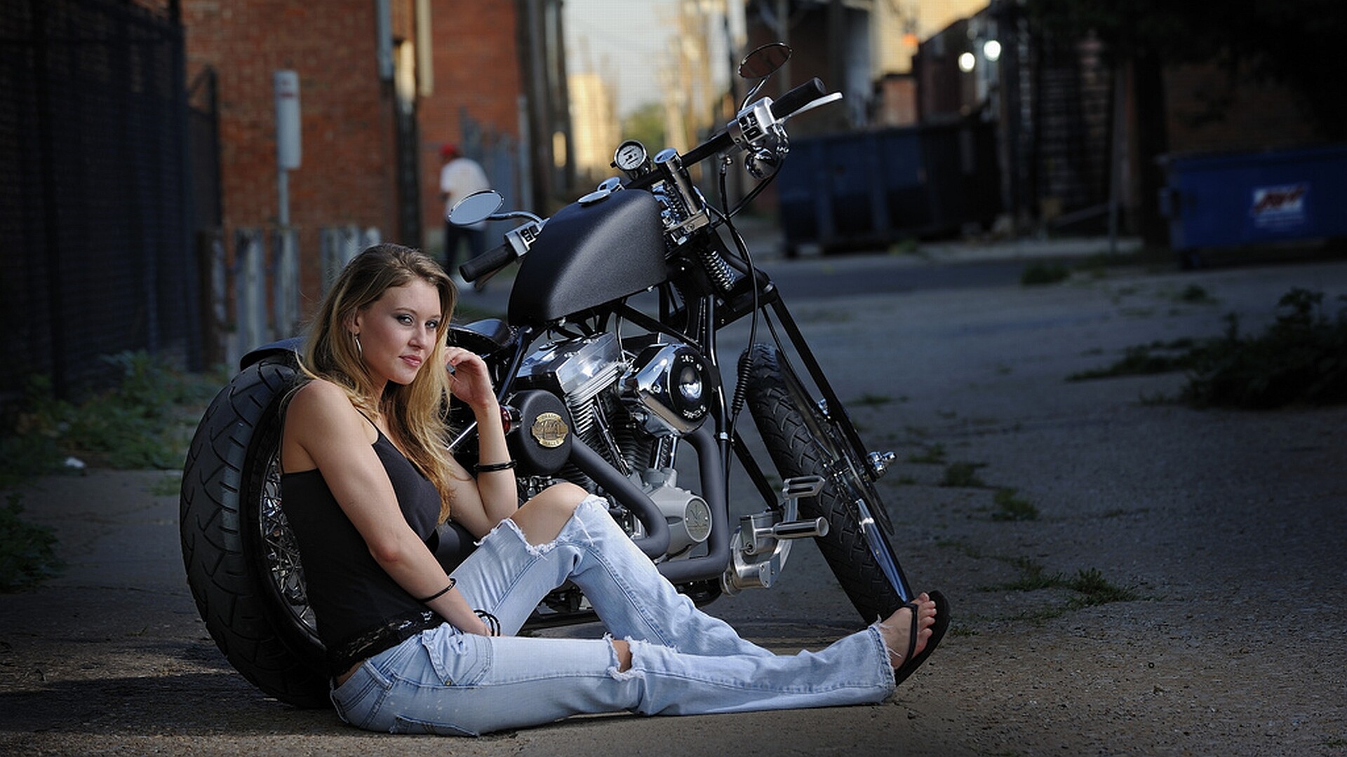 Old District, Girls and Motorcycles Wallpaper, 1920x1080 Full HD Desktop