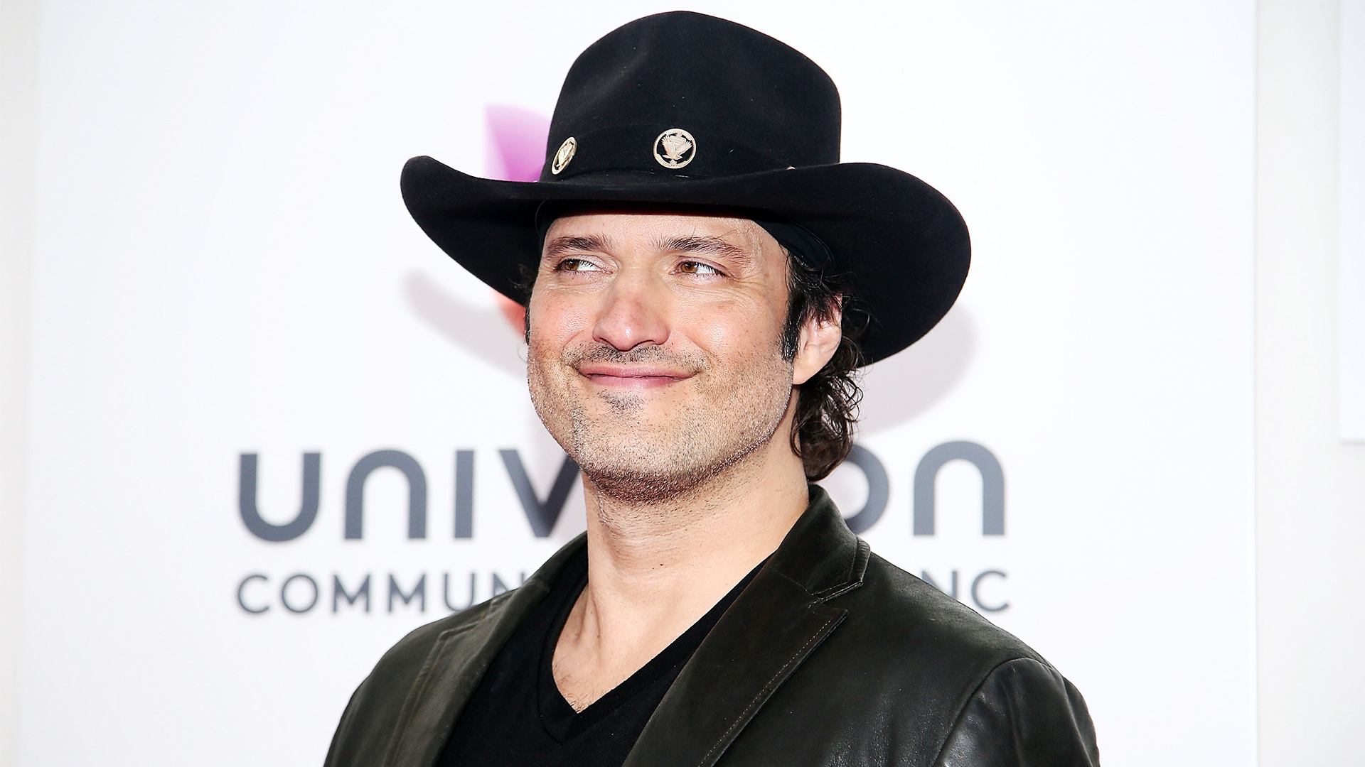 Robert Rodriguez, El Rey network, Scott Sassa hire, Variety partners, 1920x1080 Full HD Desktop