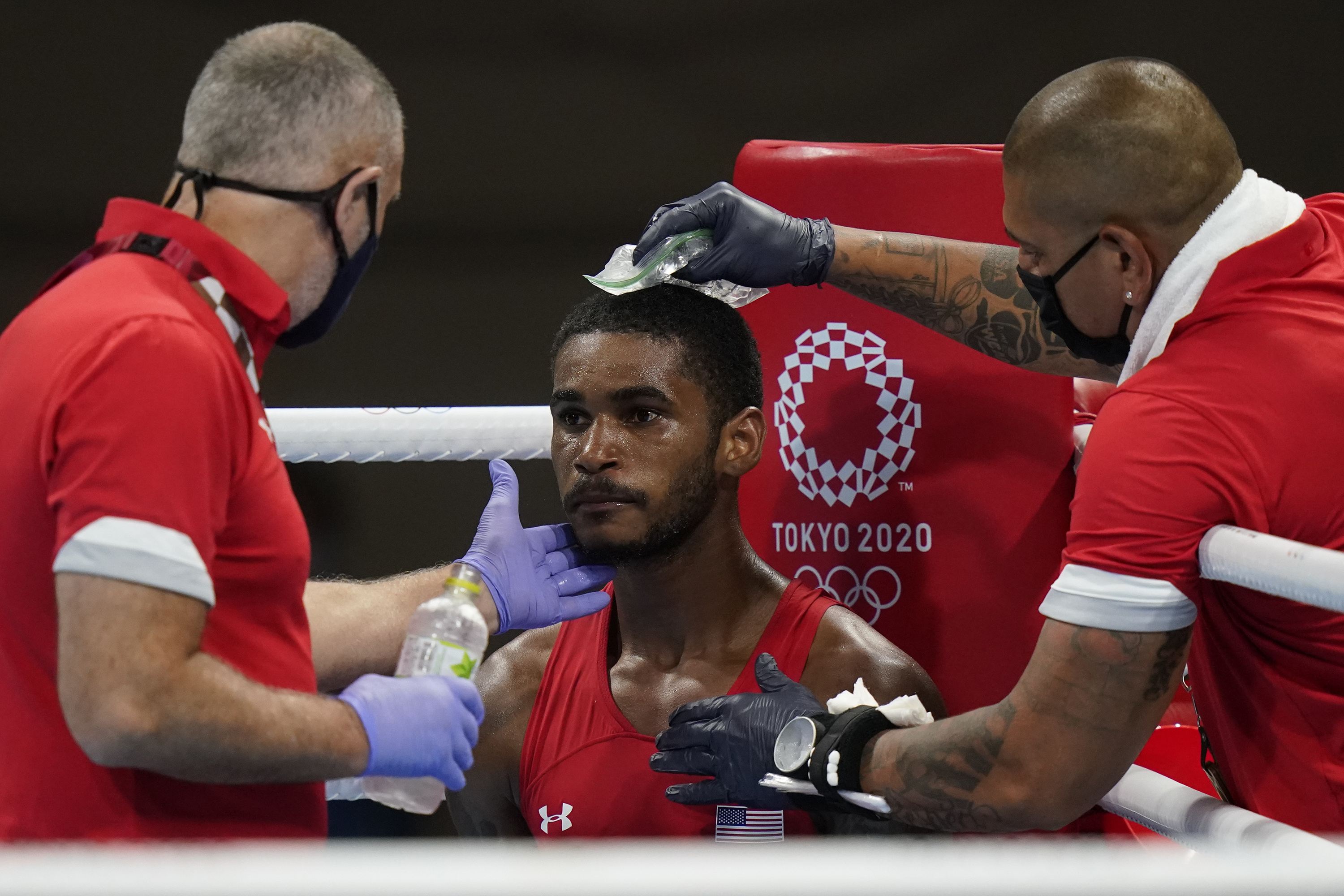 Samuel Kistohurry in sports, Cleveland welterweight, Olympic boxing match, Victory celebration, 3000x2000 HD Desktop