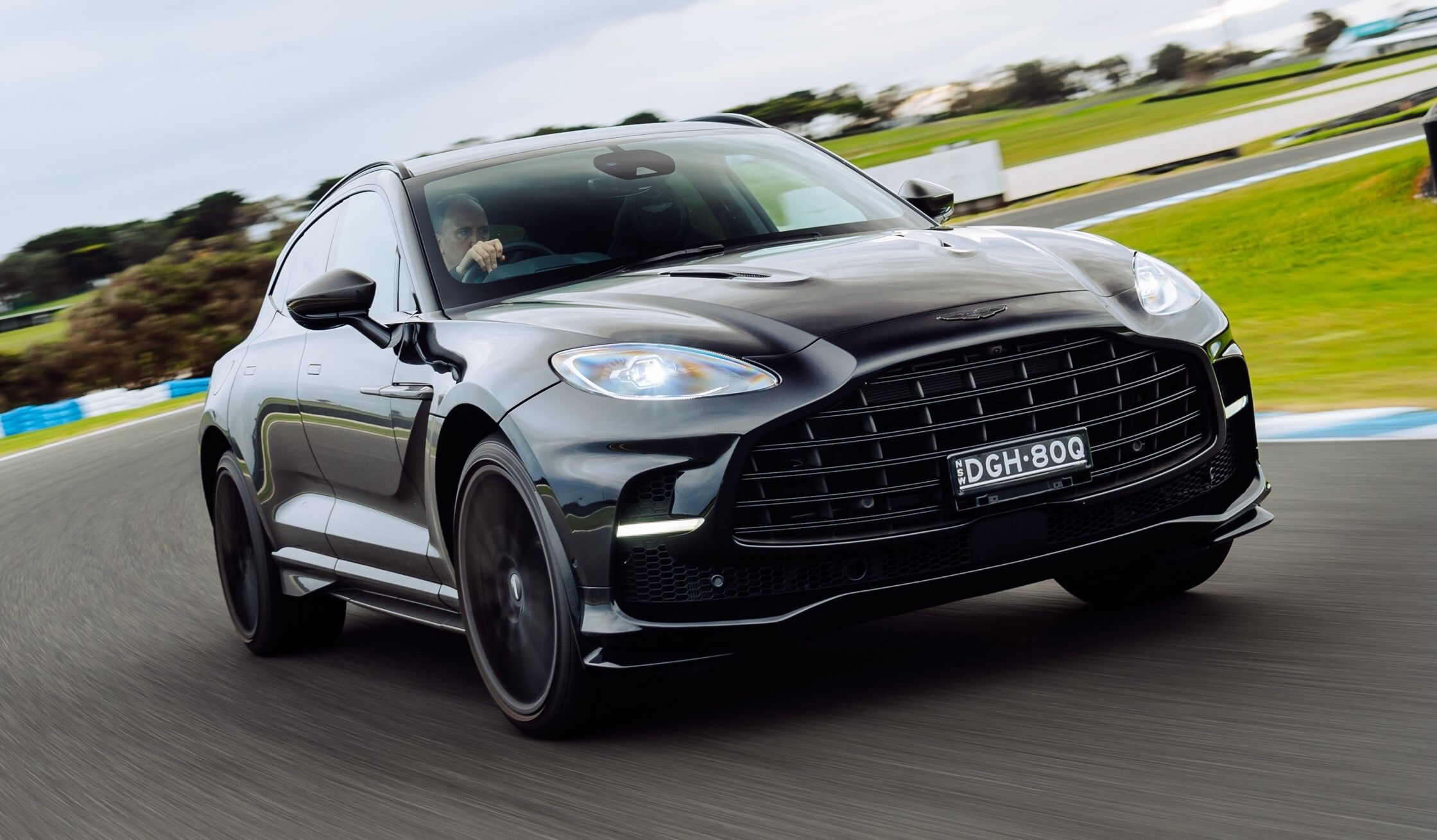 Aston Martin DBX707, Versatile, Prestige, Auto, Review, 2240x1310 HD Desktop