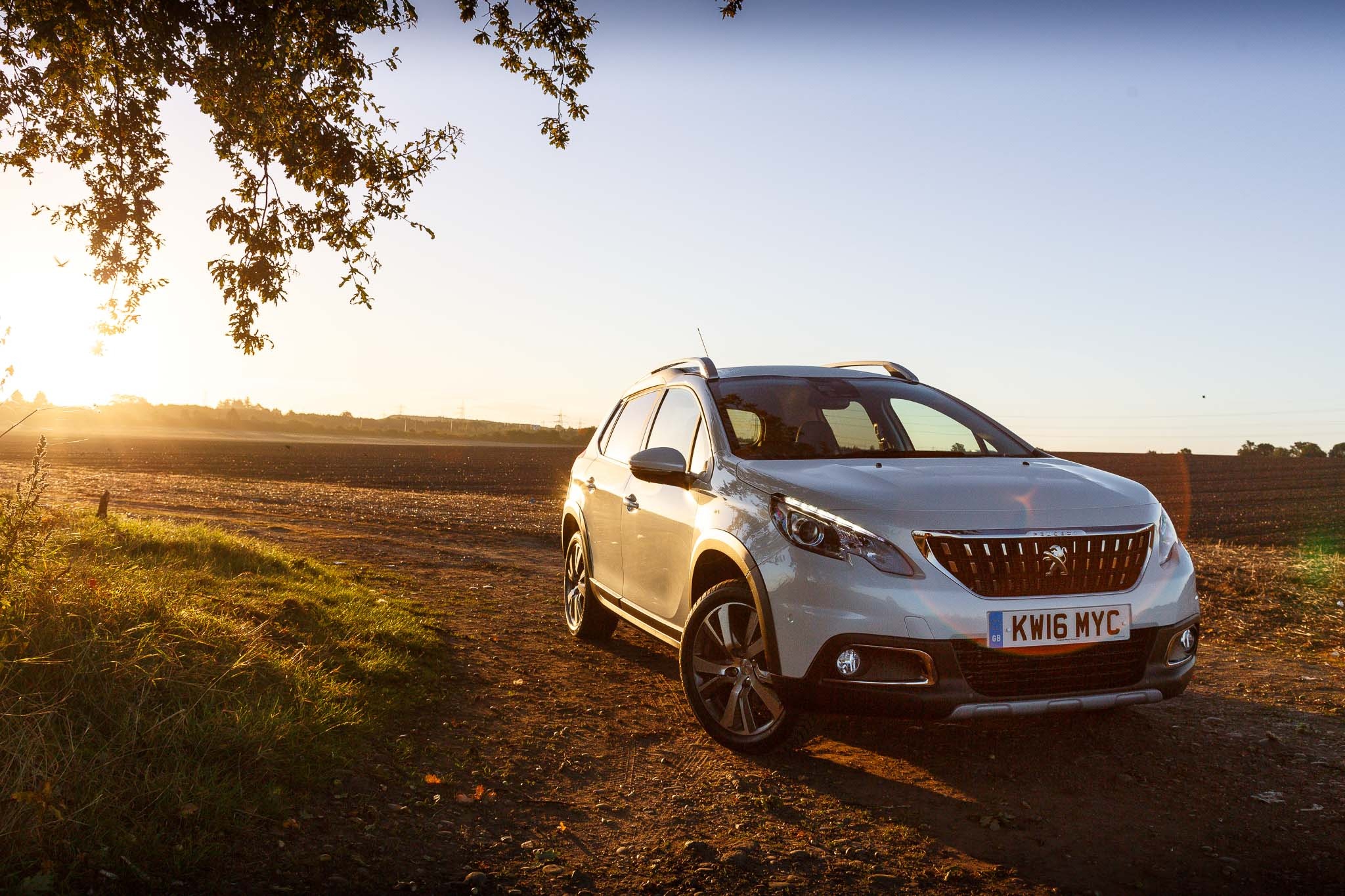 Peugeot 2008 Allure Puretech 130, Review, 2050x1370 HD Desktop